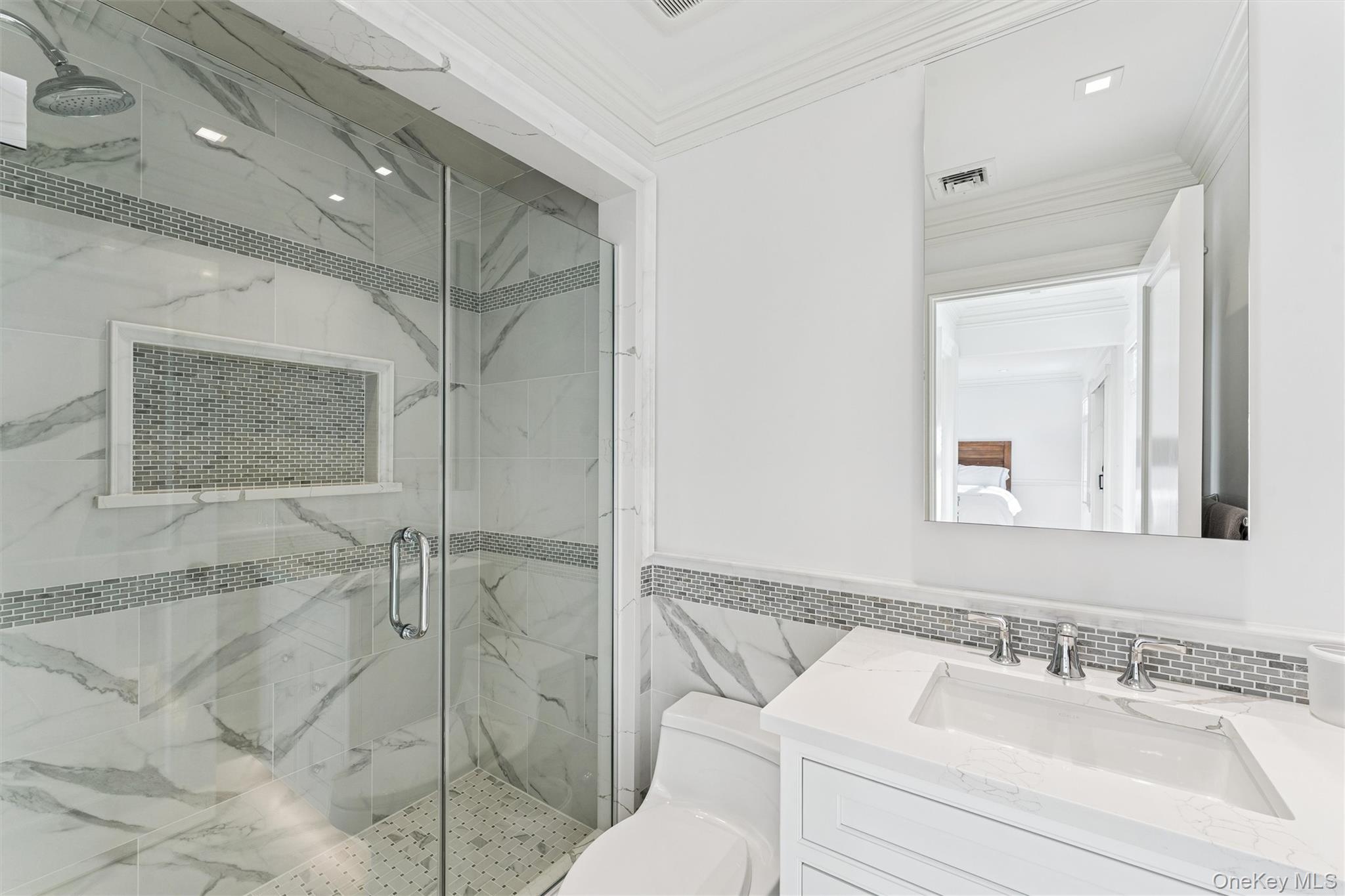 #18 photo, 275 Mill Road, سوفولك Westhampton Beach , NY 11978