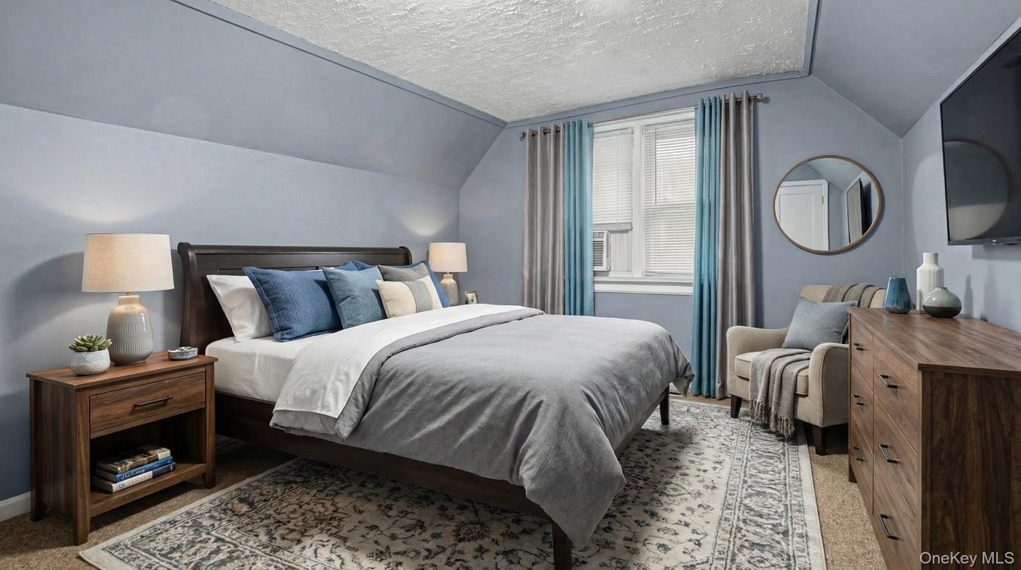 #13 photo, 8268 Little Neck Parkway, कुईंस Floral Park , NY 11004