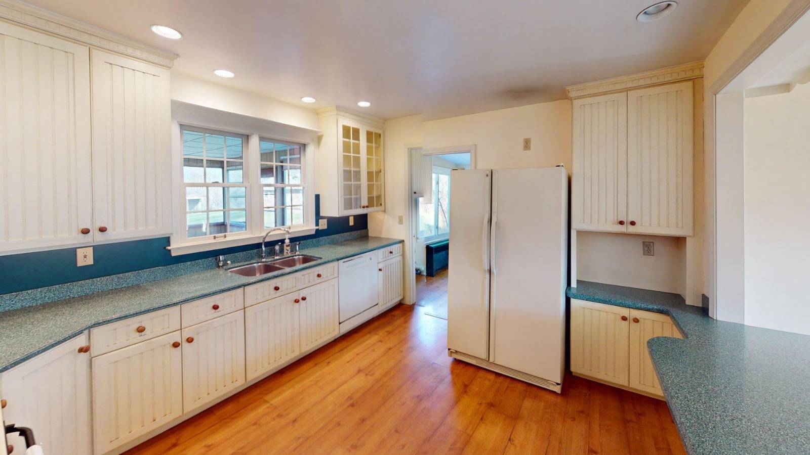 #17 photo, 948 Quackenbush, Schenectady , NY 12306