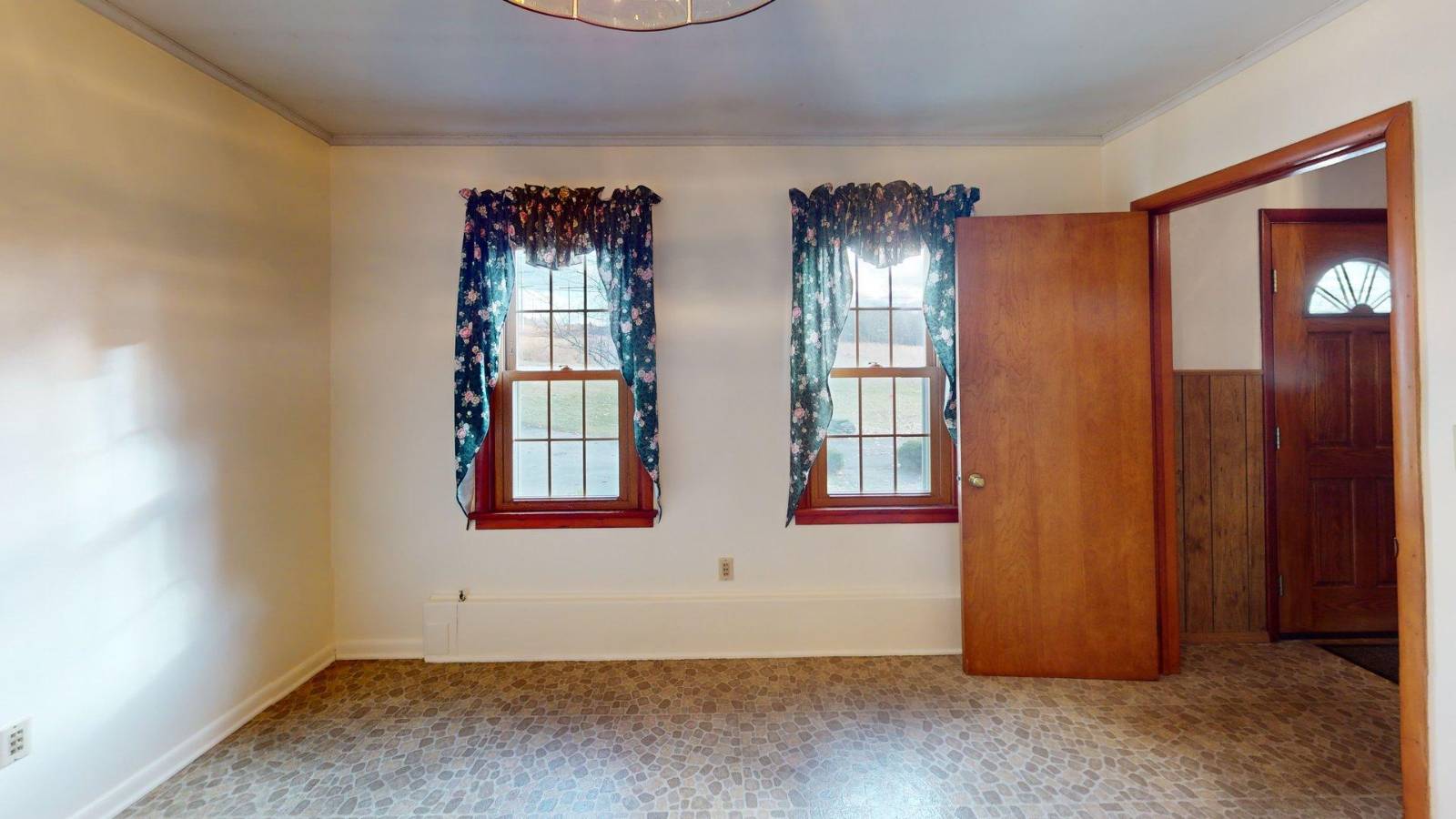 #4 photo, 948 Quackenbush, Schenectady , NY 12306