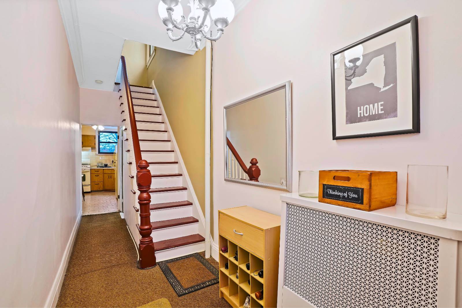 #2 photo, 6161 62nd, קווינס Middle Village , NY 11379