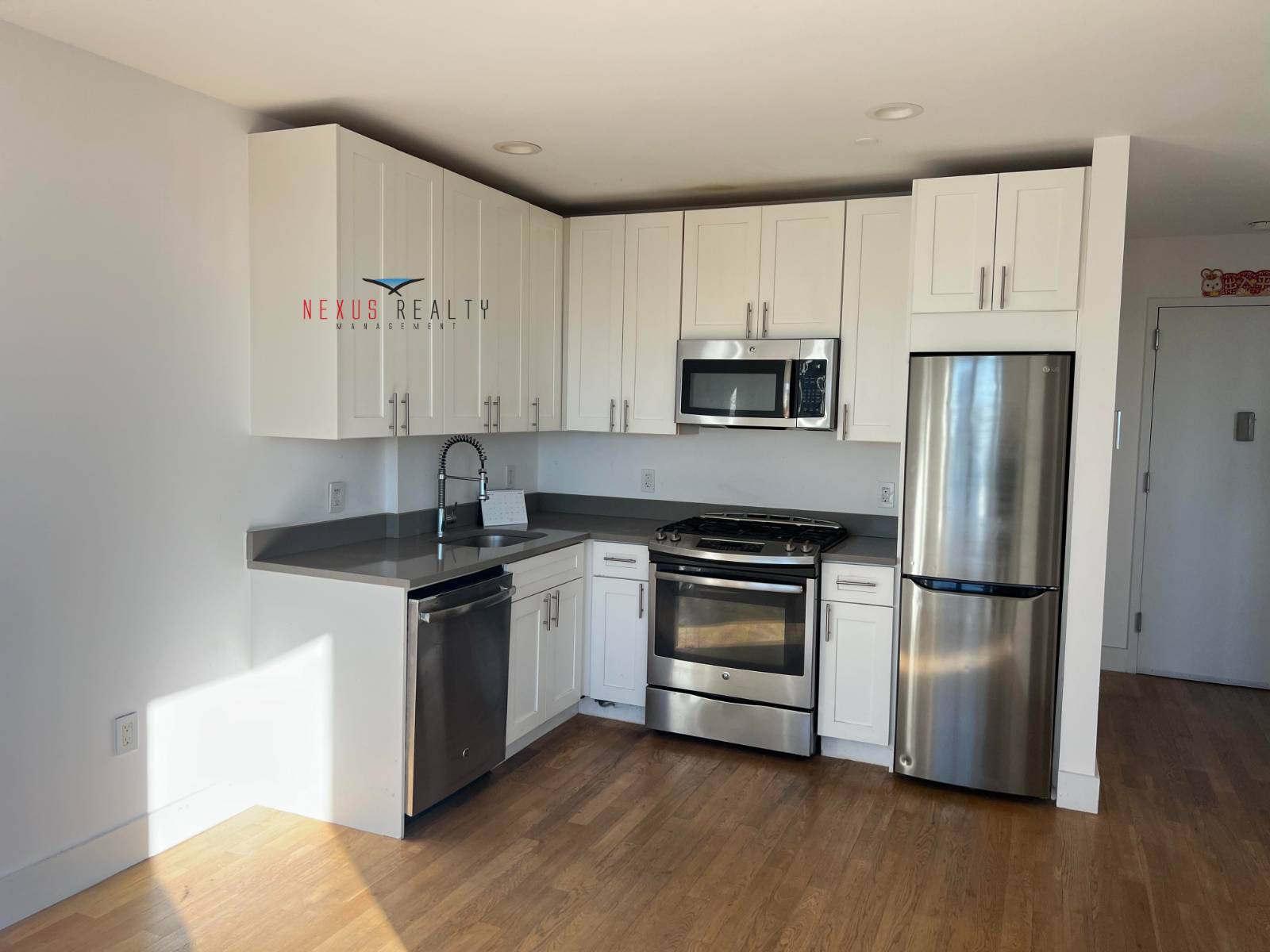 #2 photo, Broadway & 45th street, קווינס ASTORIA , NY 11103