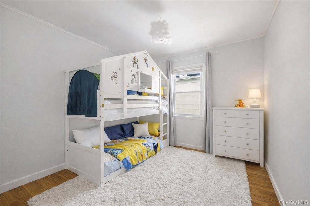 #10 photo, 120 Woodland Ave, Yonkers , NY 10703