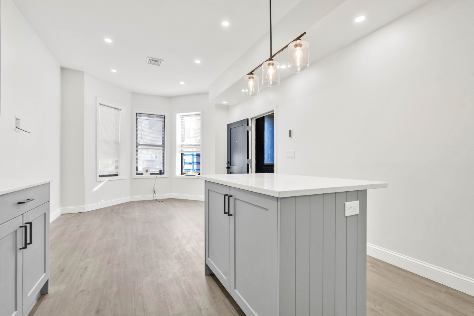 #2 photo, 1308 Rogers Ave, #1, Flatbush , NY 11210