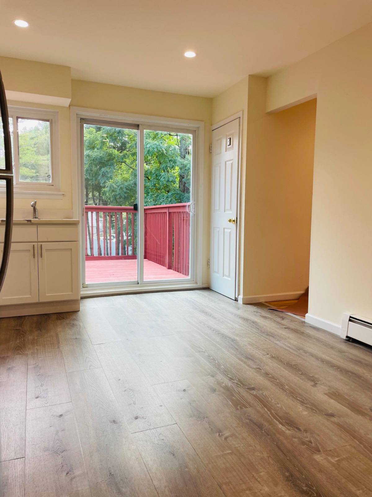 #6 photo, 18 William St, नासाउ काउंटी Glen Cove , NY 11542