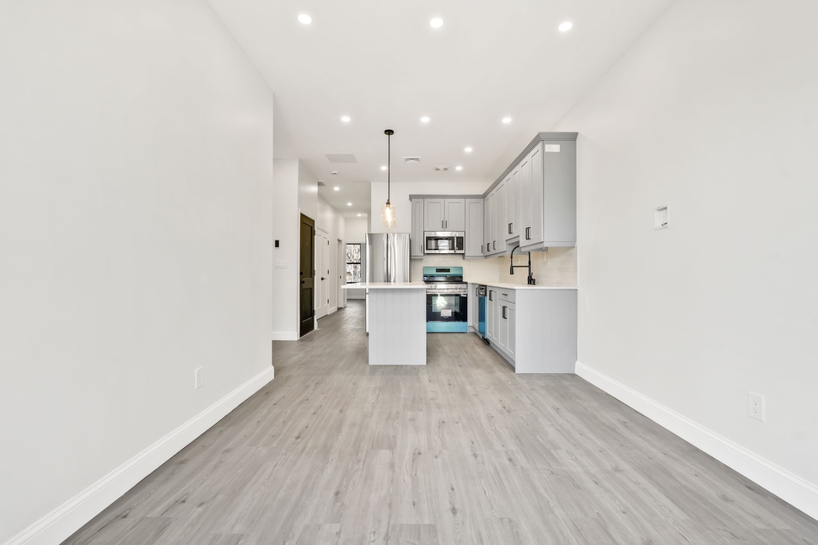 #3 photo, 1308 Rogers Avenue, #2, Flatbush , NY 11210