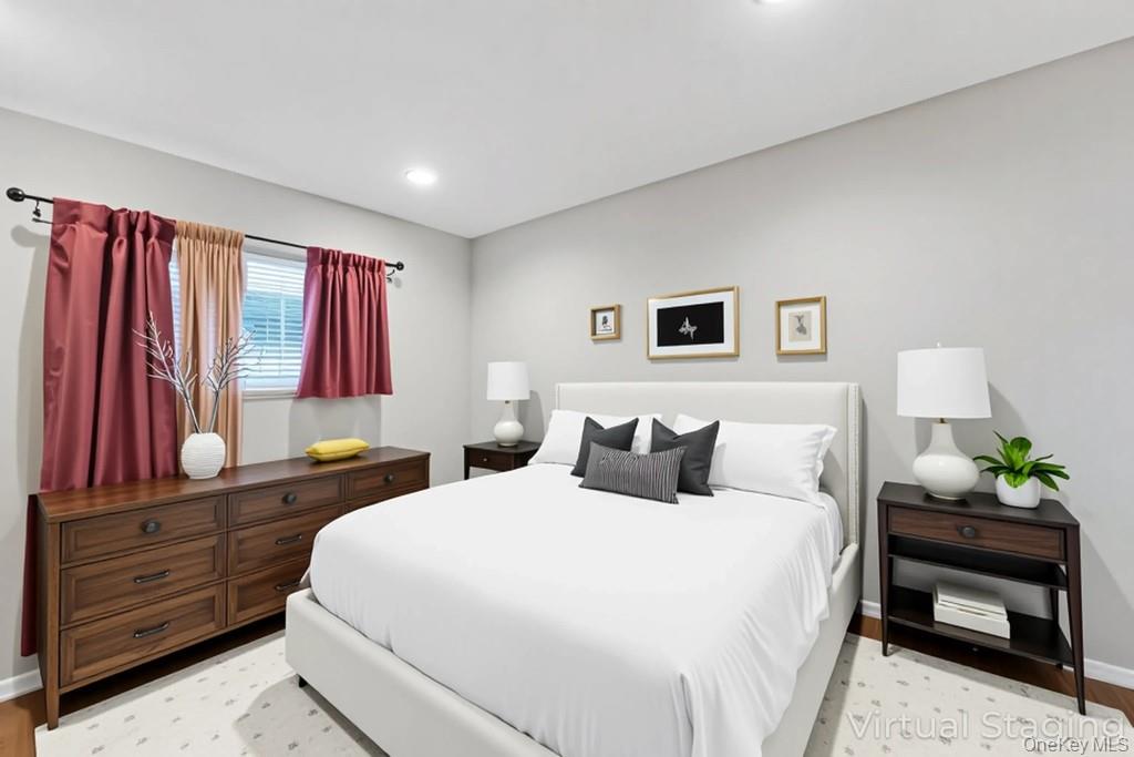 #18 photo, 69 E 8th Street, Huntington Station , NY 11746