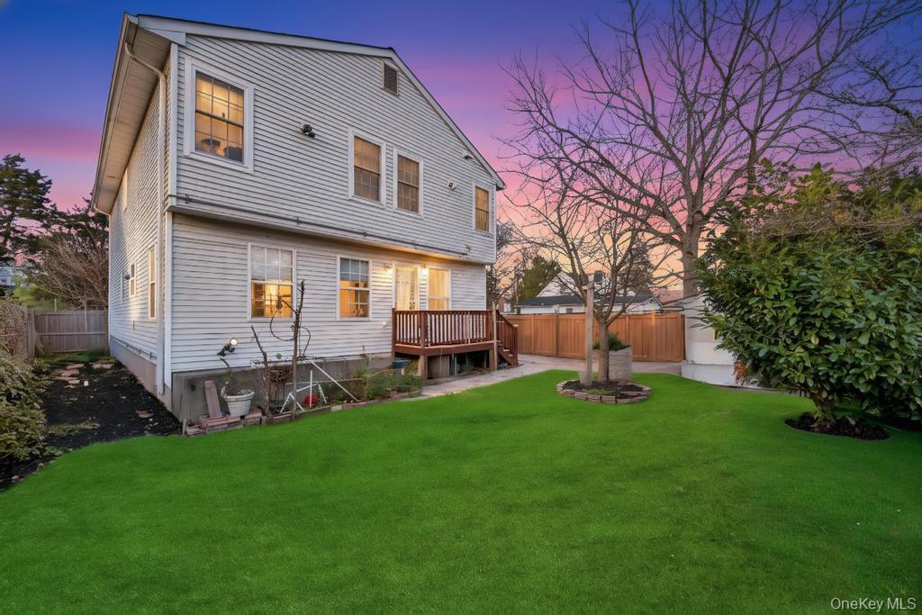 #9 photo, 69 E 8th Street, Huntington Station , NY 11746