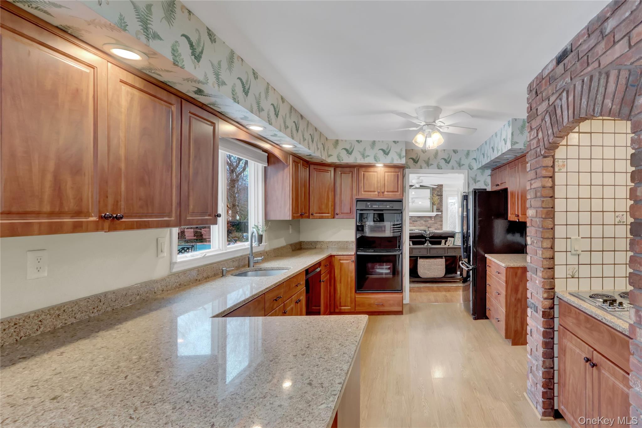 #12 photo, 6 Samuels Path, Miller Place , NY 11764