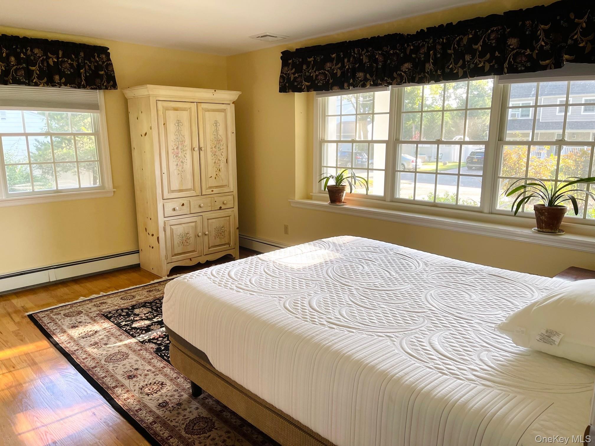 #9 photo, 86 Krispin Lane, East Setauket , NY 11733