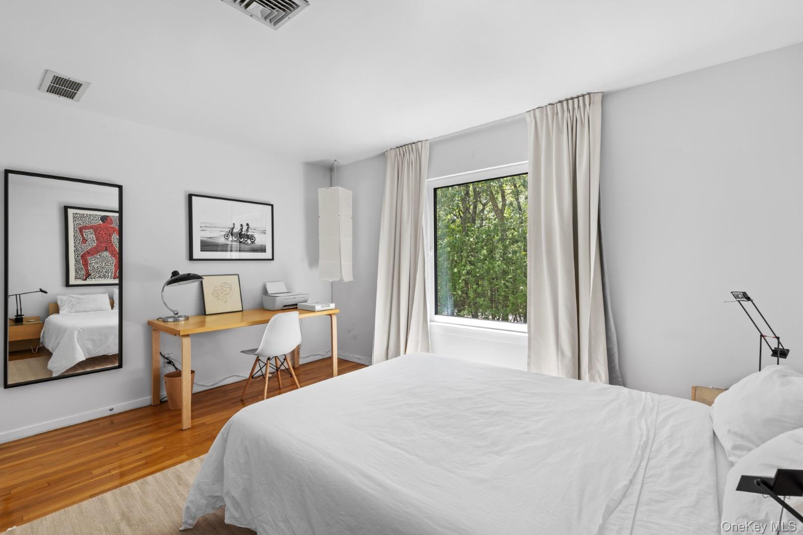 #12 photo, 24 Quogue Riverhead Road, Саффолк ‖ Quogue , NY 11959