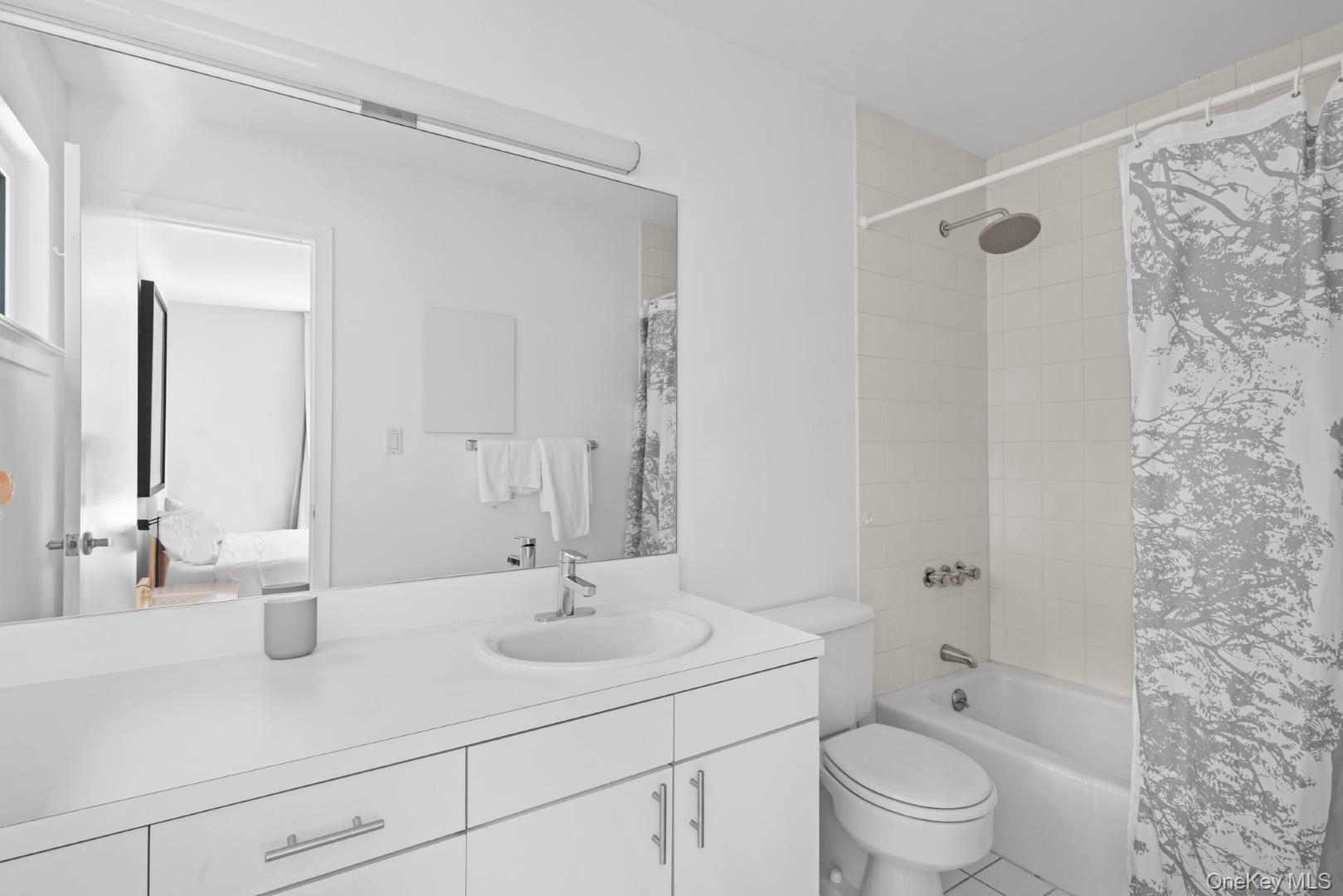 #15 photo, 24 Quogue Riverhead Road, Саффолк ‖ Quogue , NY 11959