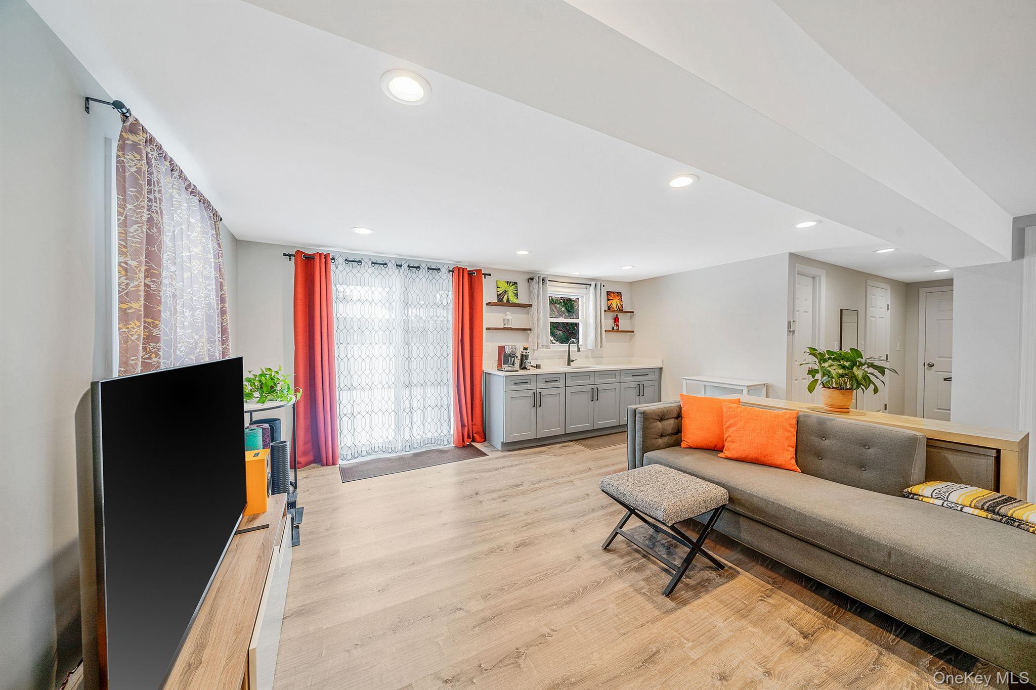 #15 photo, 1663 Claas Avenue, Holbrook , NY 11741