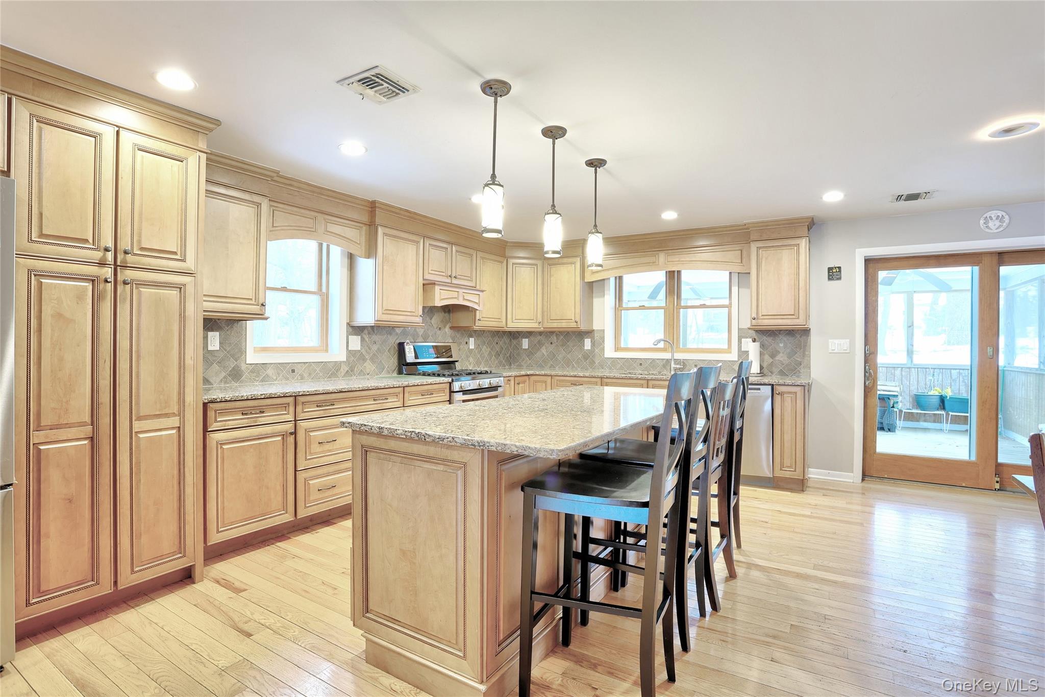 #6 photo, 5 Raven Terrace, New City , NY 10956