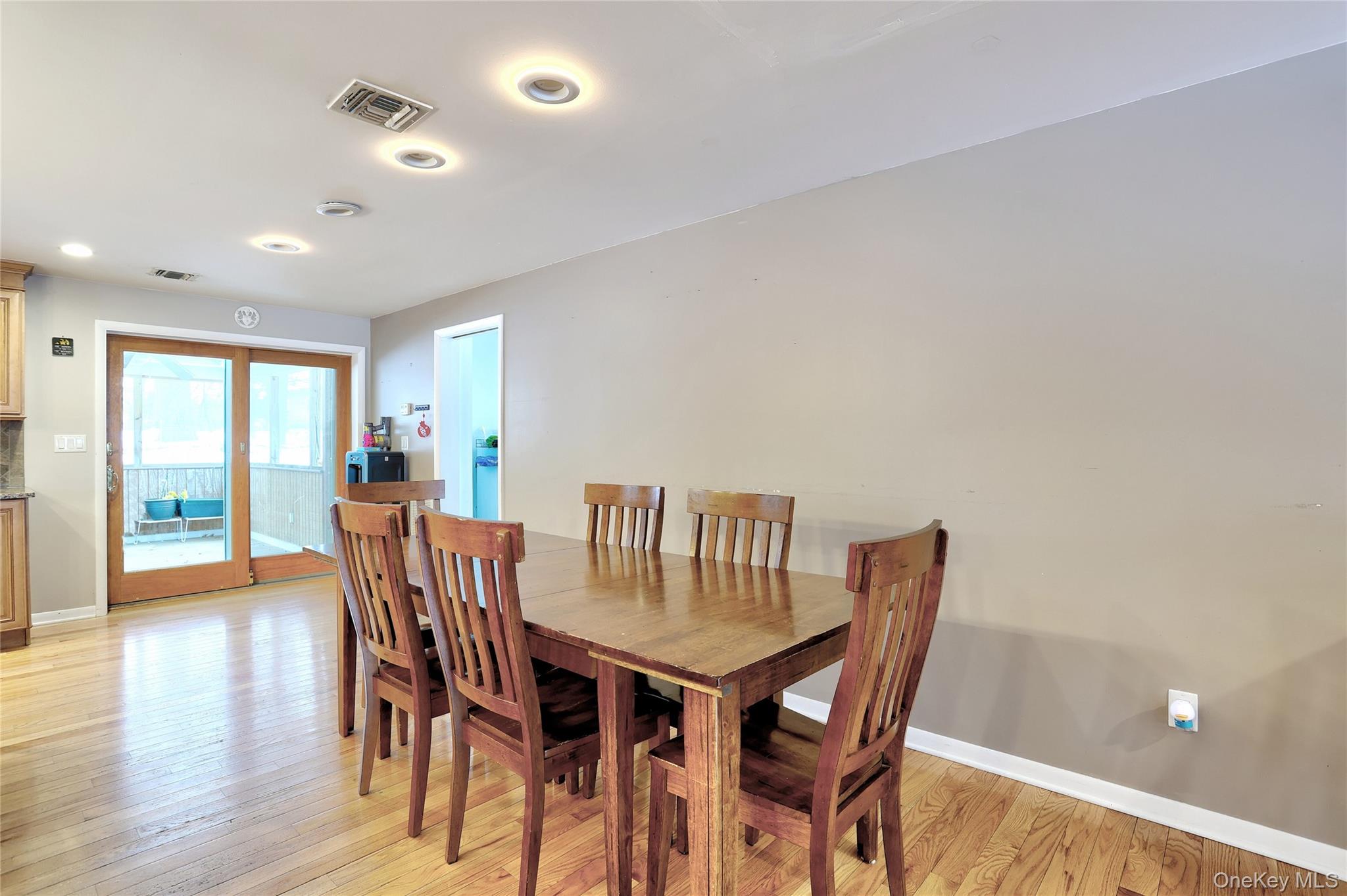 #8 photo, 5 Raven Terrace, New City , NY 10956