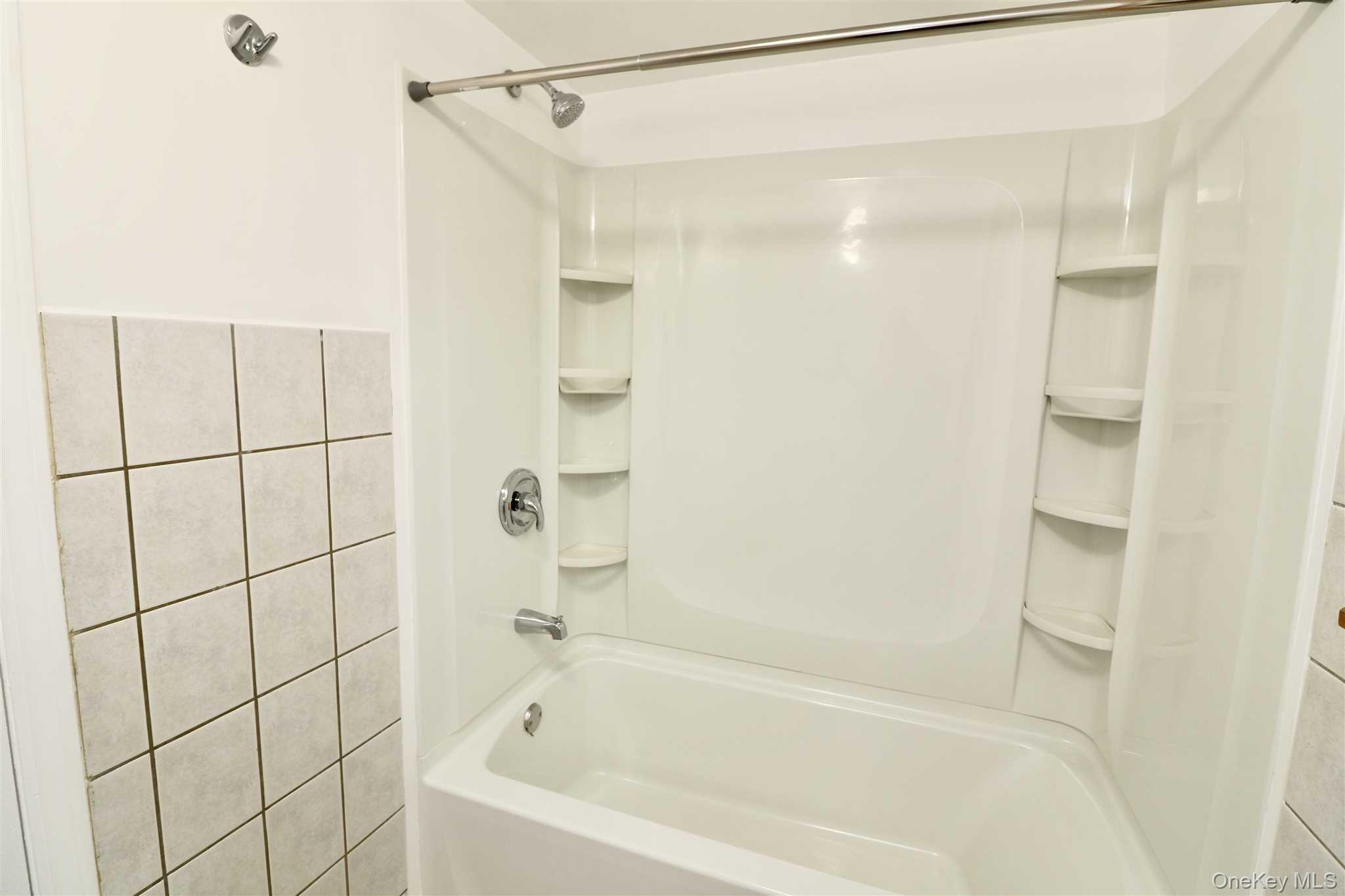 #18 photo, 128, Unit A CATHERINE STREET Street, Beacon , NY 12508