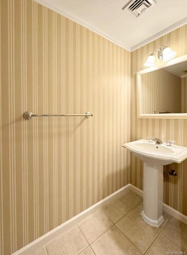 #9 photo, 2003 Half Moon Bay Drive, Croton-on-Hudson , NY 10520