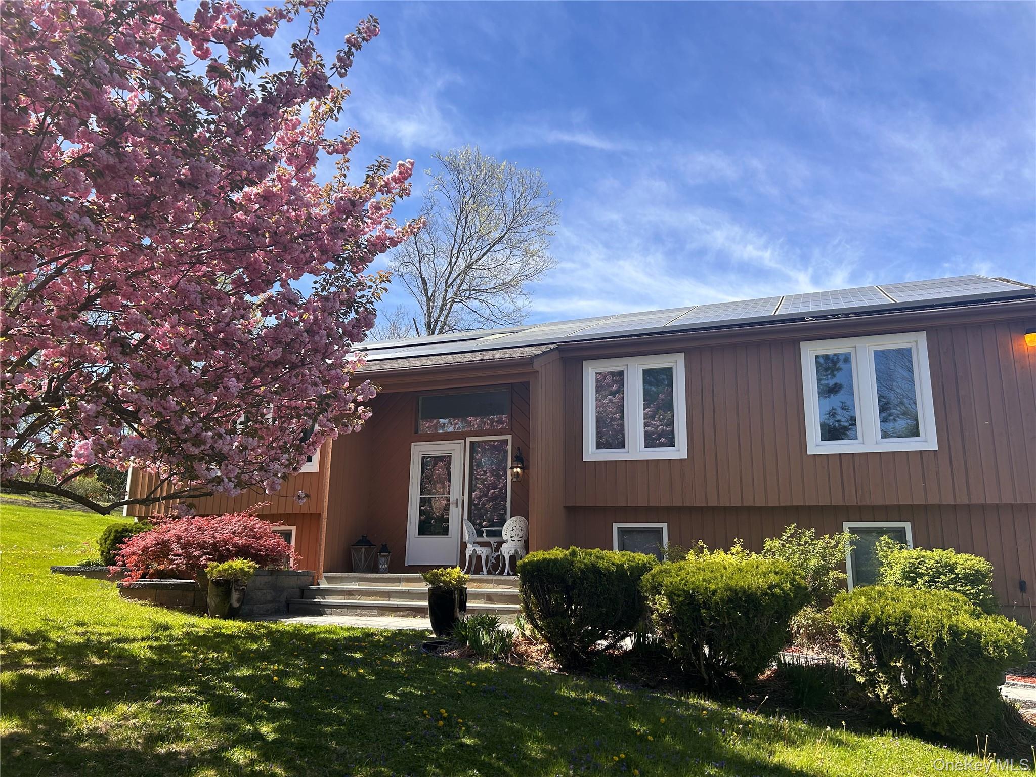 #1 photo, 20 Lake Road, Mahopac , NY 10541