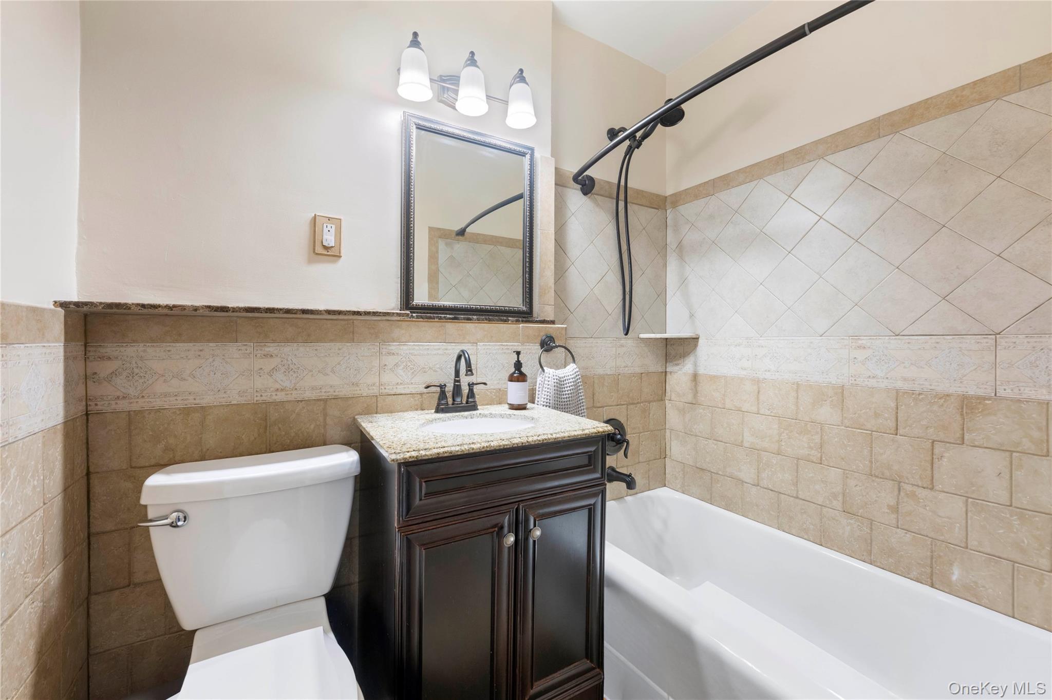 #12 photo, 3475 Greystone Avenue, Bronx , NY 10463