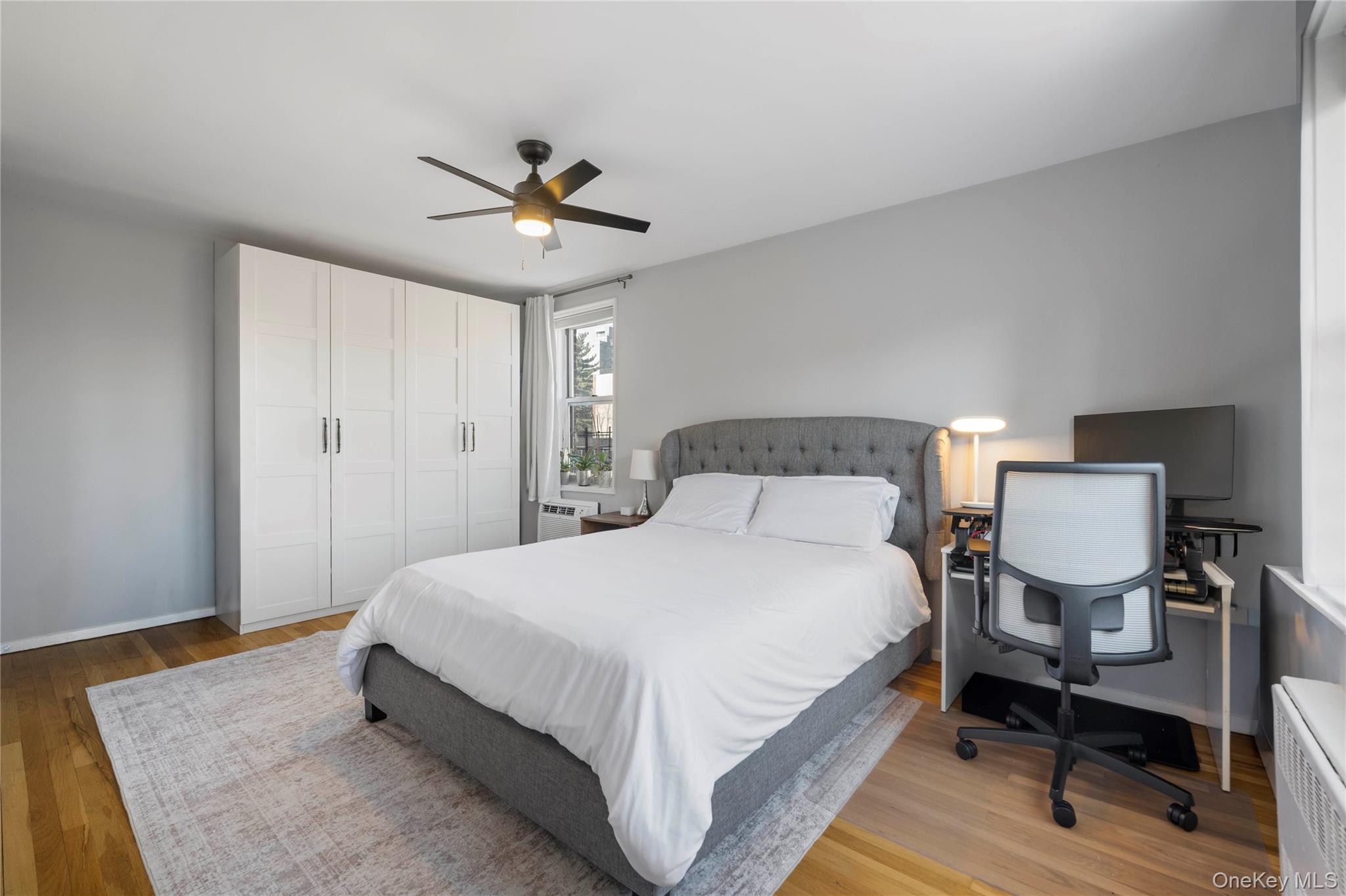 #9 photo, 3475 Greystone Avenue, Bronx , NY 10463