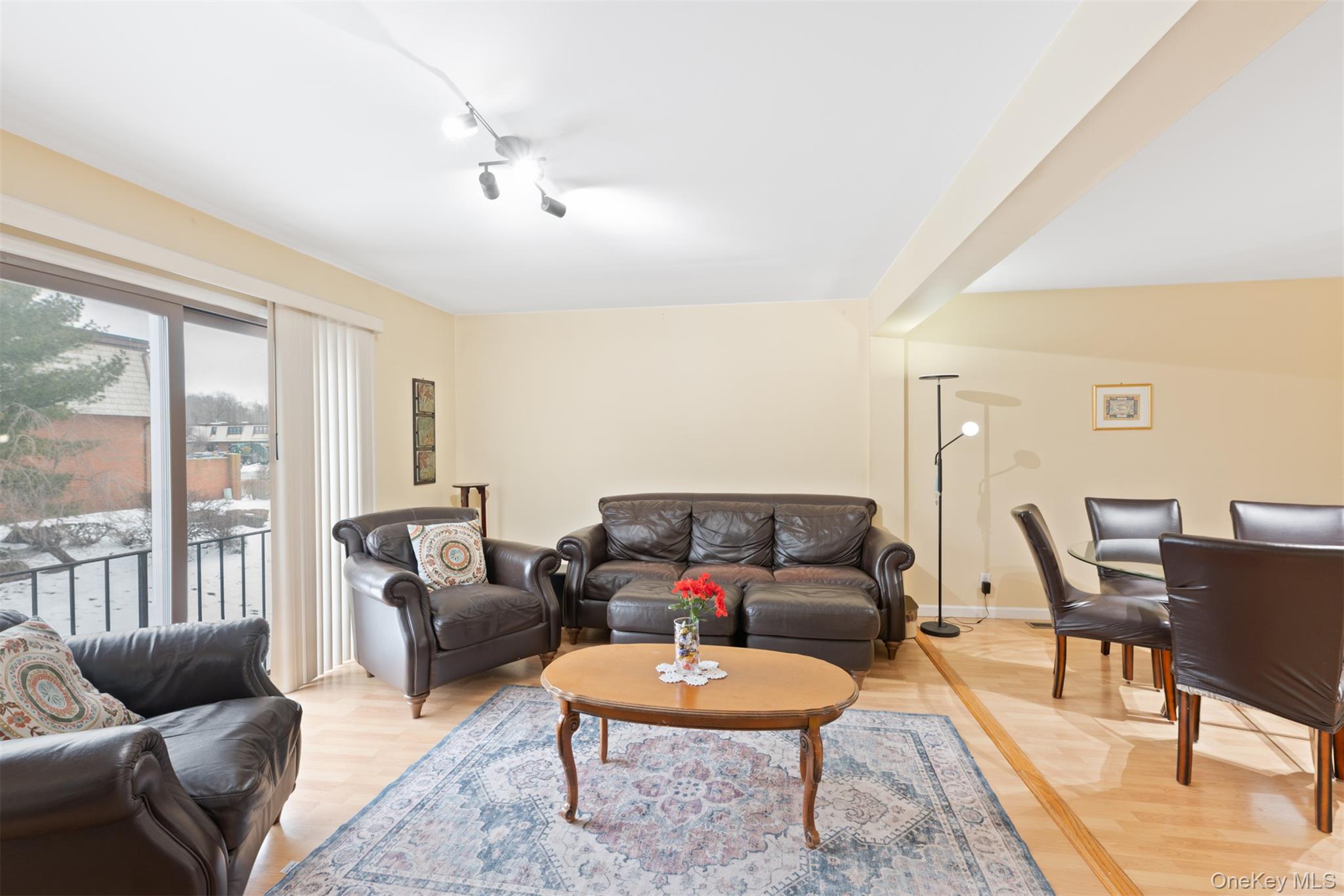 #7 photo, 18E Heritage Drive, New City , NY 10956