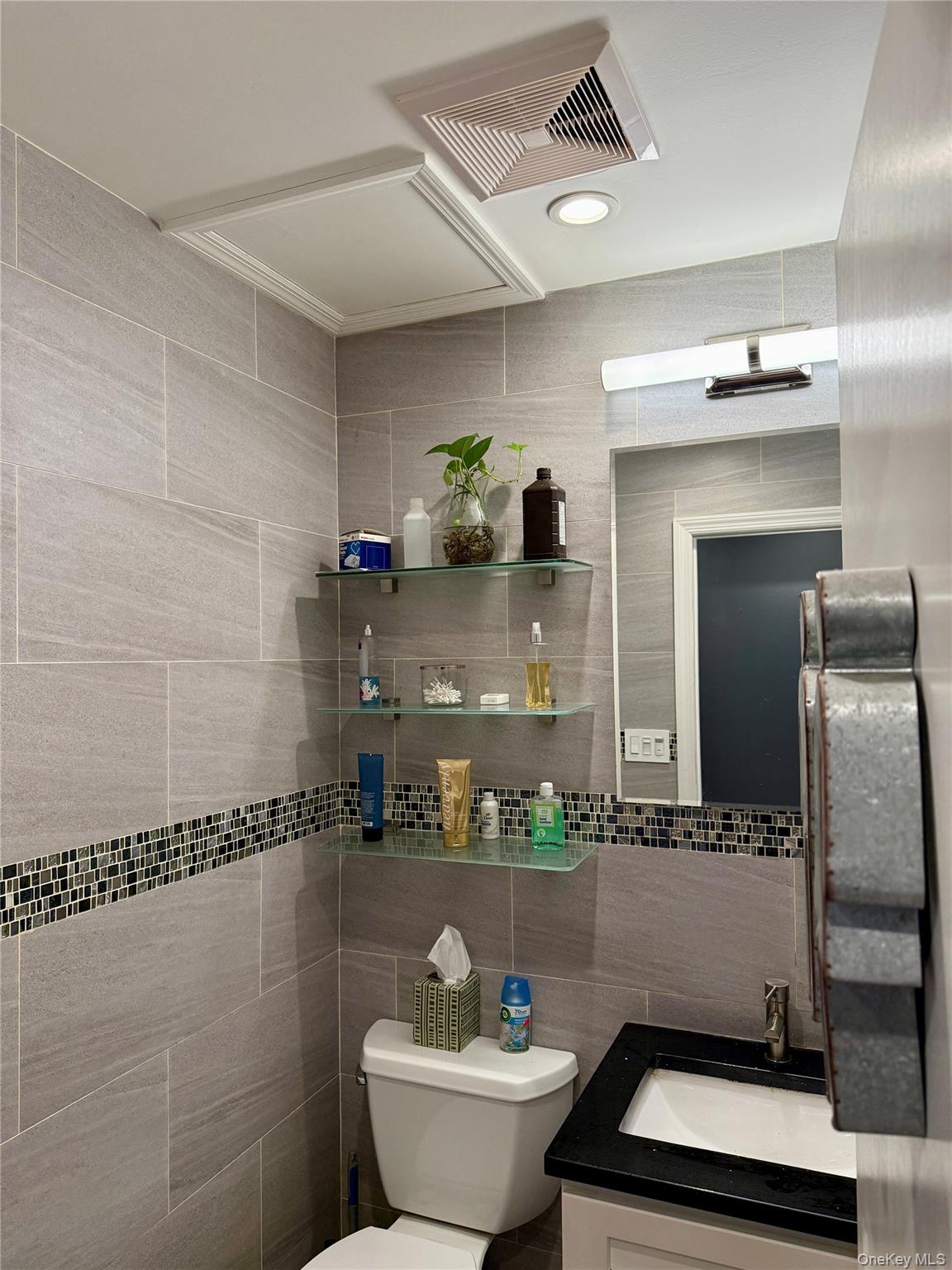 #12 photo, 660 Williams Avenue, Brooklyn , NY 11207