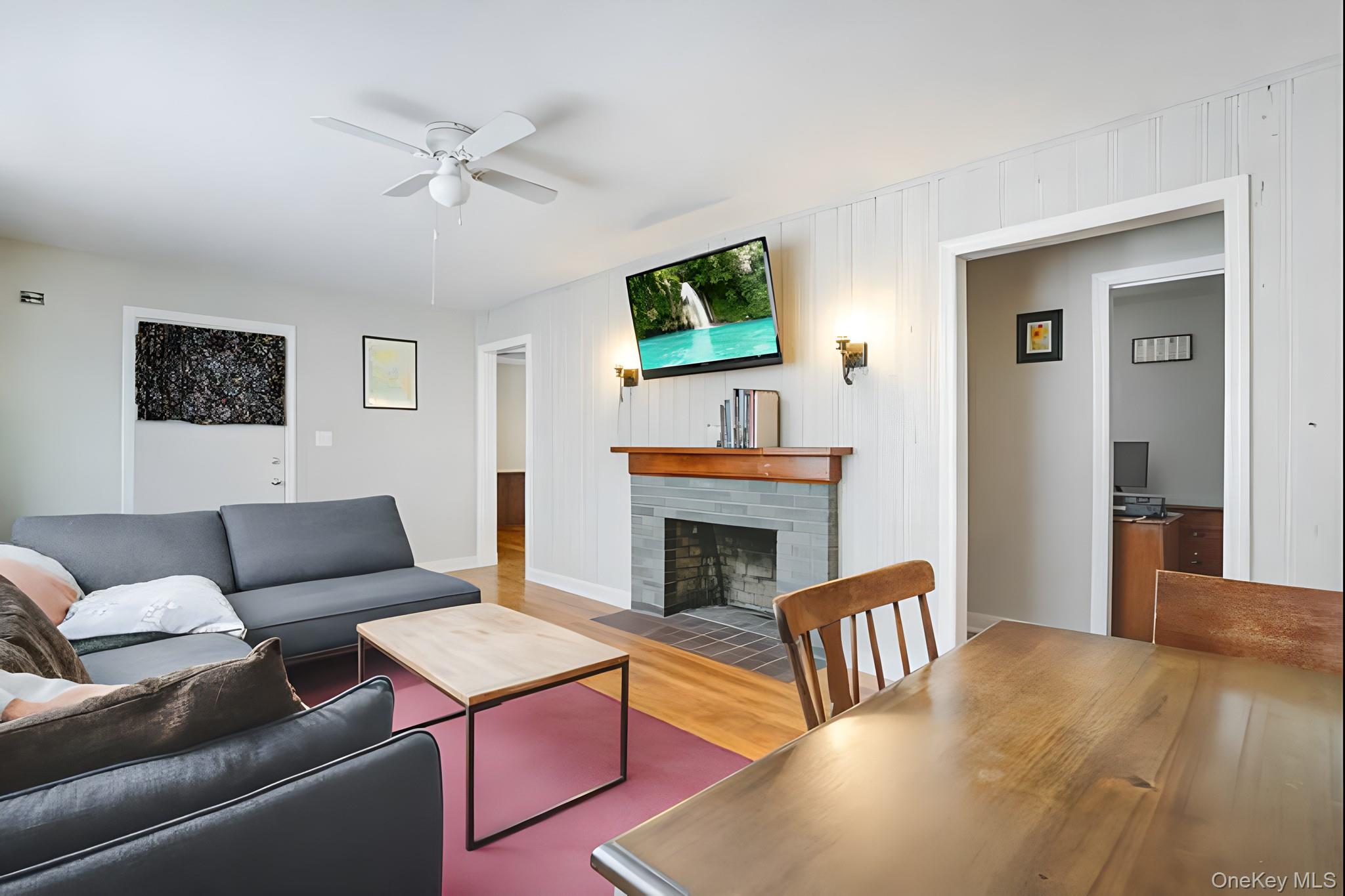 #4 photo, 25 Park Avenue, Poughkeepsie , NY 12603