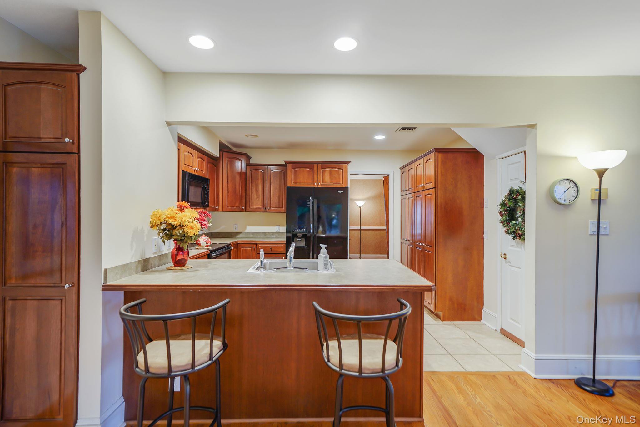 #19 photo, 221 Thelma Avenue, Merrick , NY 11566