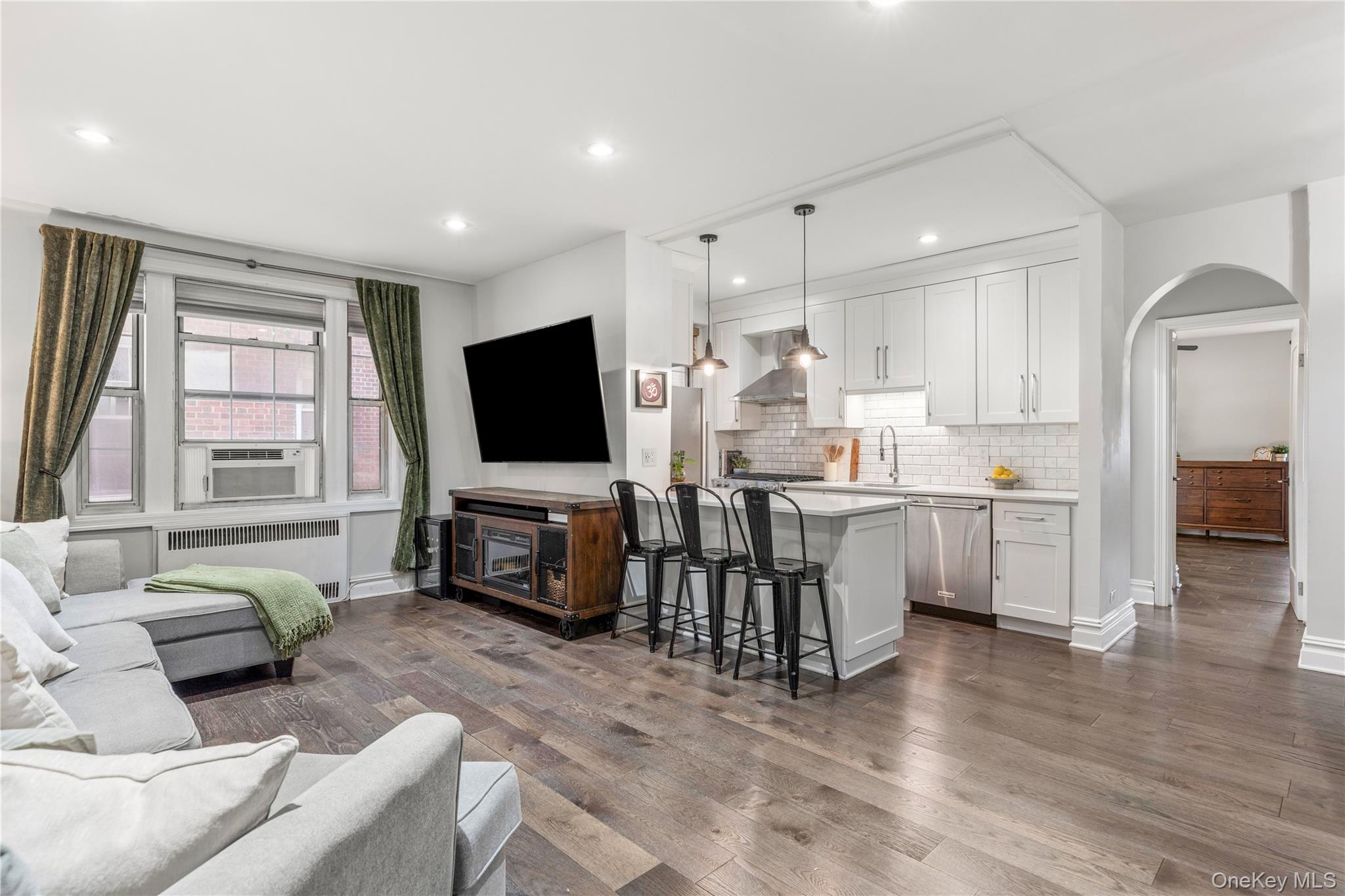 #1 photo, 117-01 Park, Kew Gardens , NY 11415