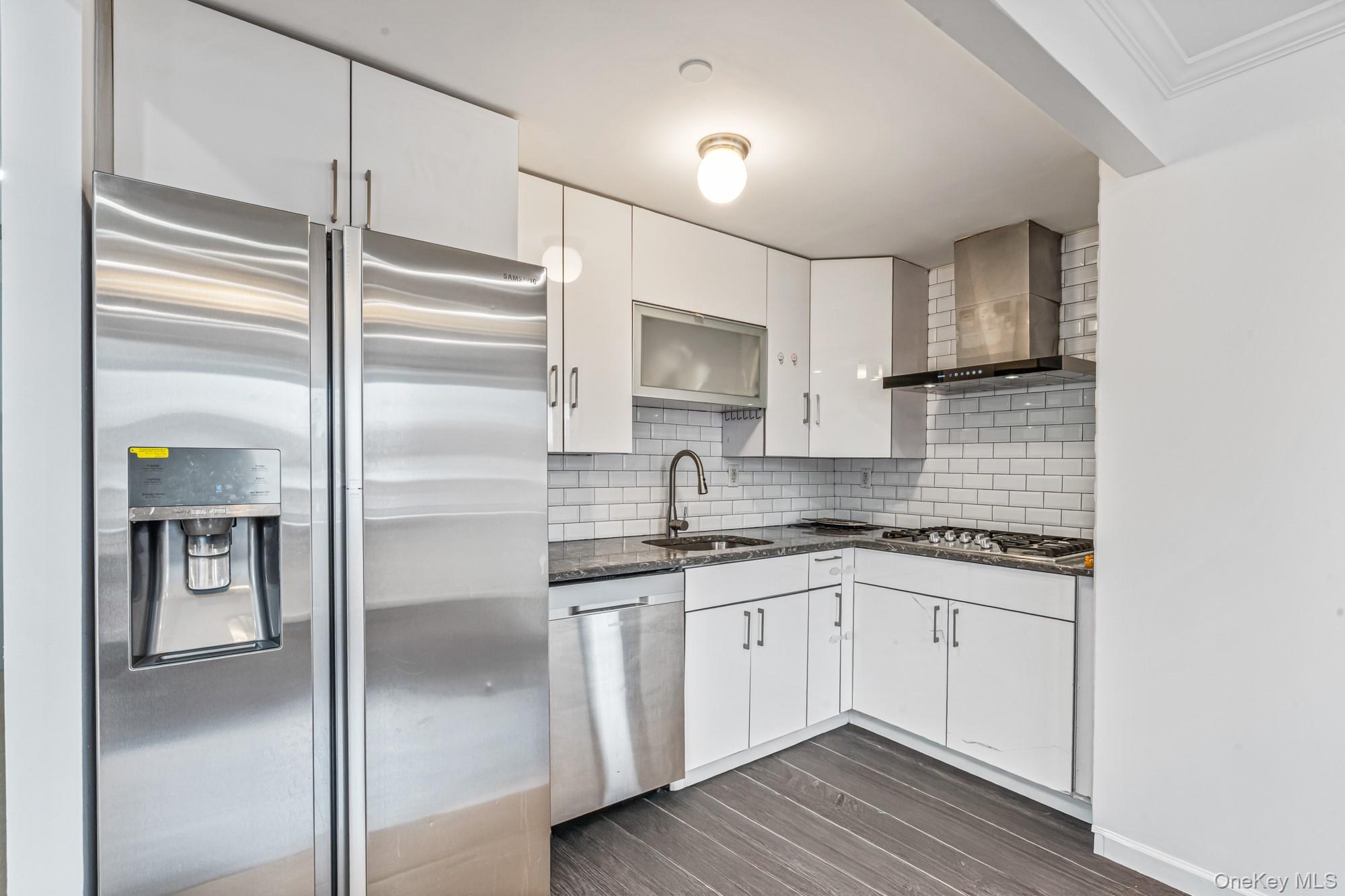 #8 photo, 8115 Queens Boulevard, Elmhurst , NY 11373