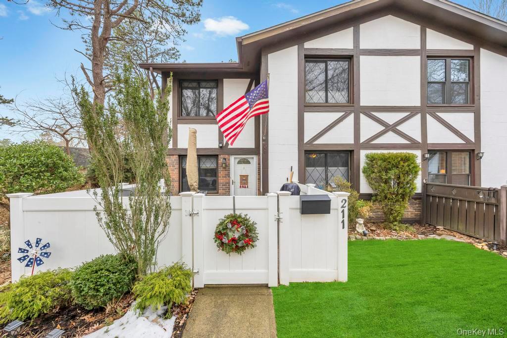 #2 photo, 211 Birchwood Road, Medford , NY 11763