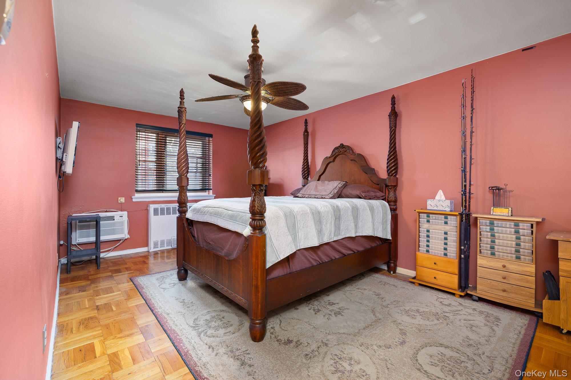 #18 photo, 88-08 151st Avenue, Howard Beach , NY 11414