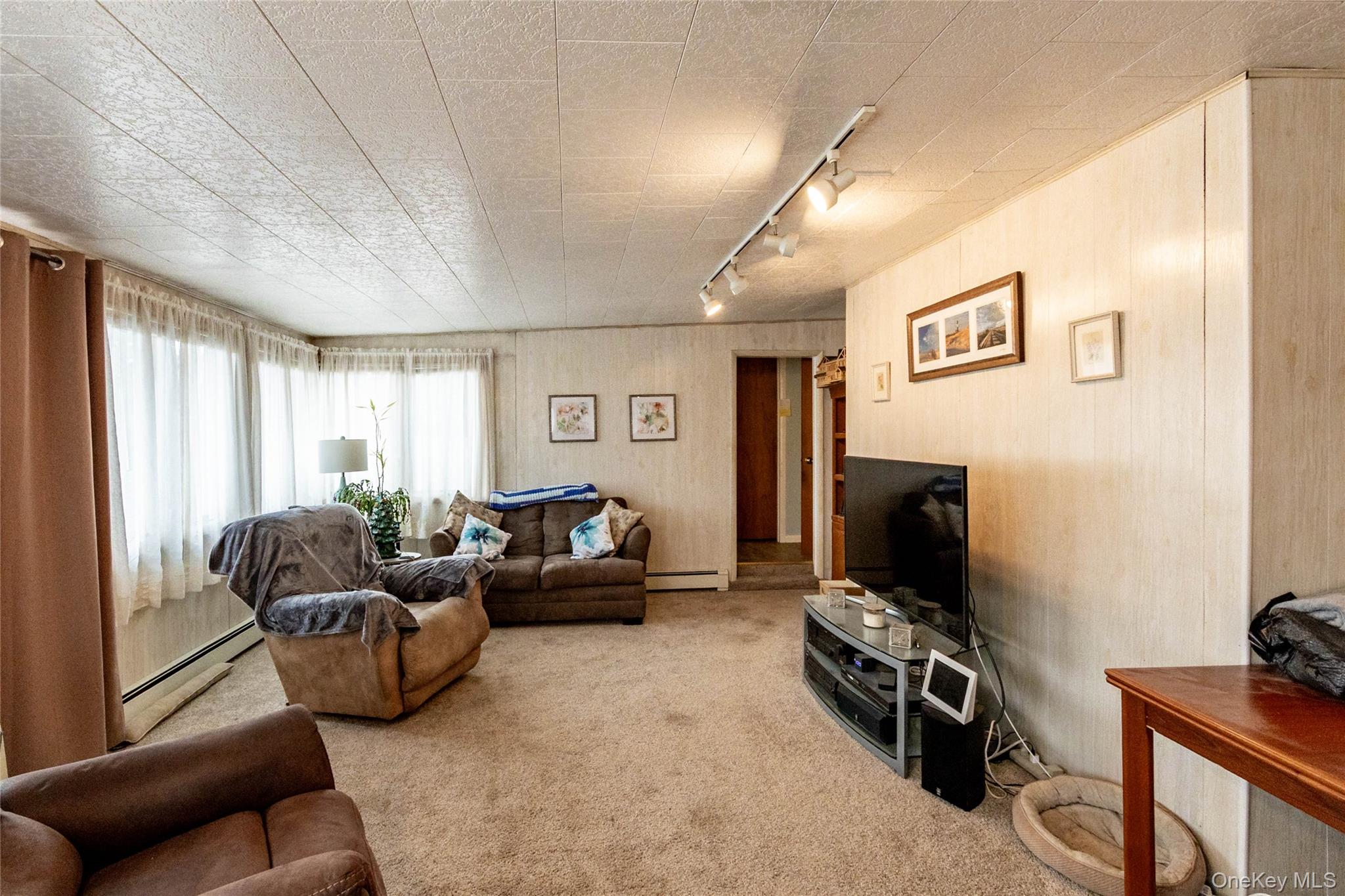 #13 photo, 7 Lico Place, Babylon , NY 11702