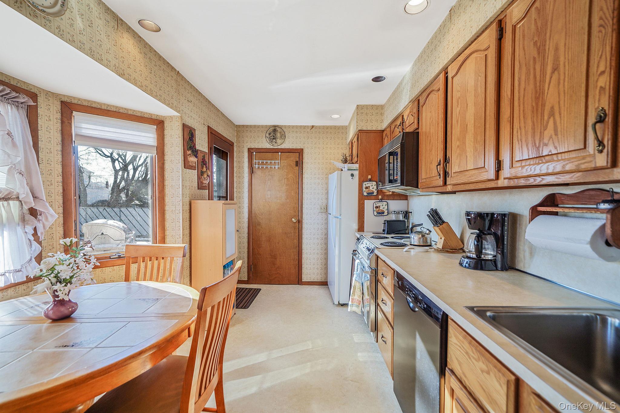 #15 photo, 34 Pine Acres Boulevard, Deer Park , NY 11729