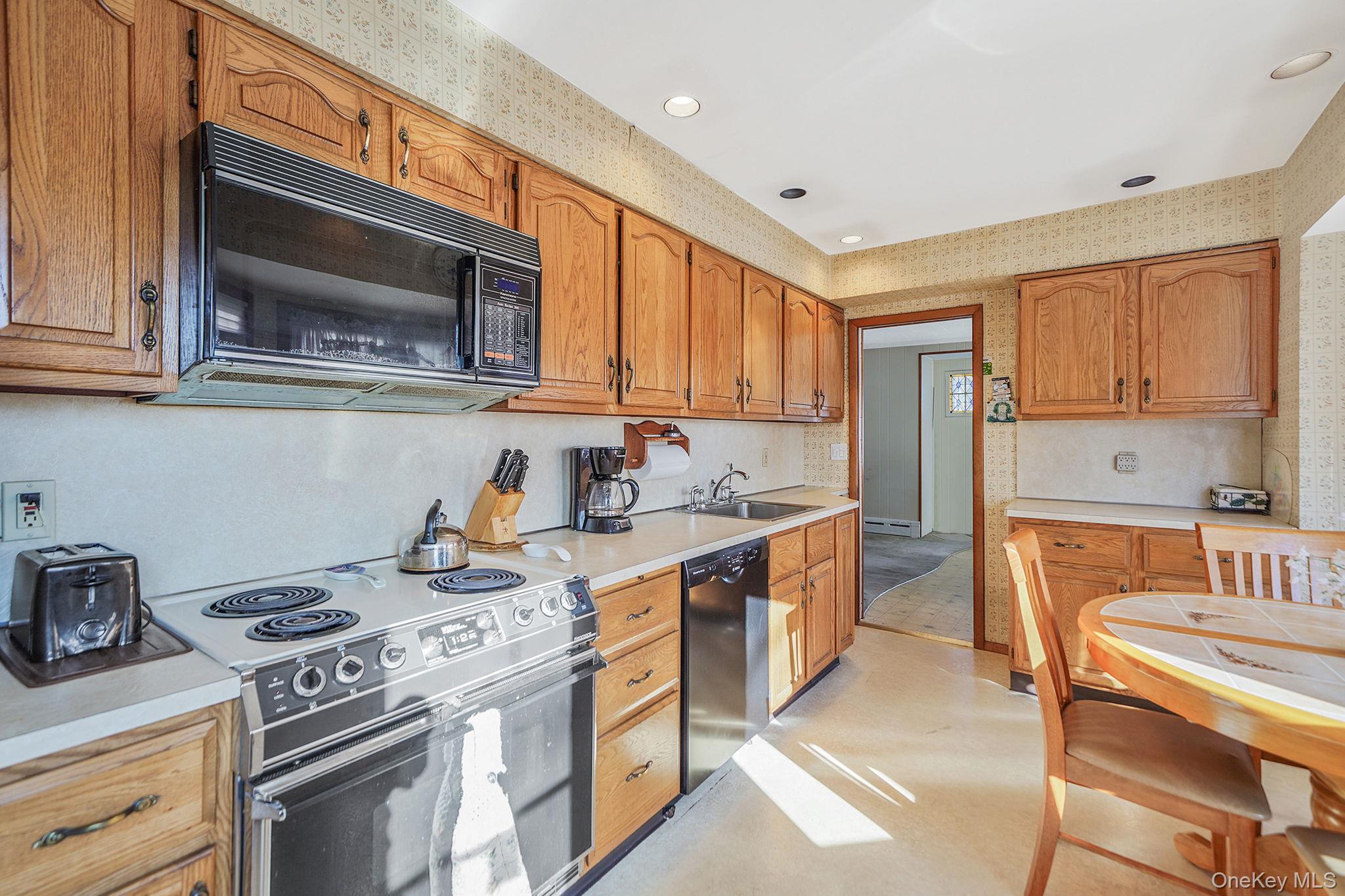 #18 photo, 34 Pine Acres Boulevard, Deer Park , NY 11729