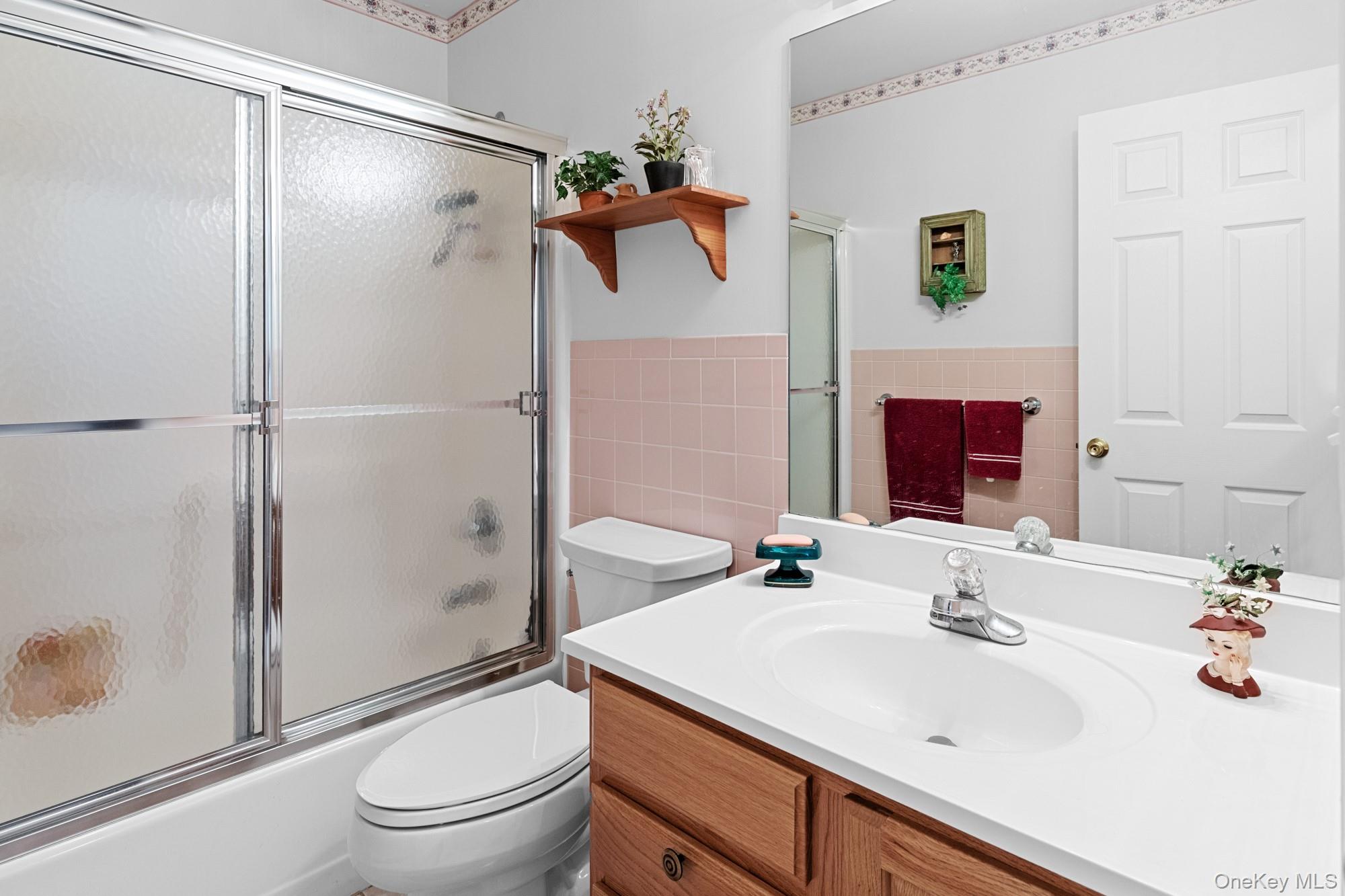 #11 photo, 72 Josica Drive, سوفولك Aquebogue , NY 11901