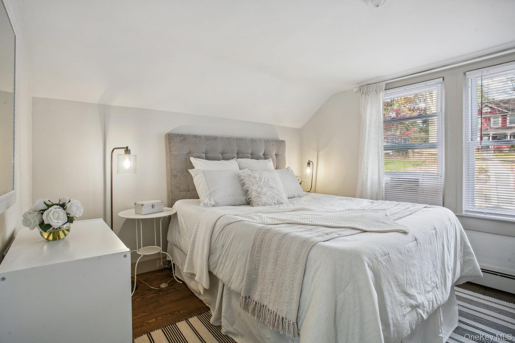 #10 photo, 74 Davis Street, Locust Valley , NY 11560