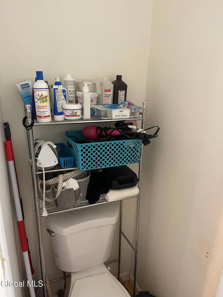 #15 photo, 335 Central Avenue, Albany , NY 12206