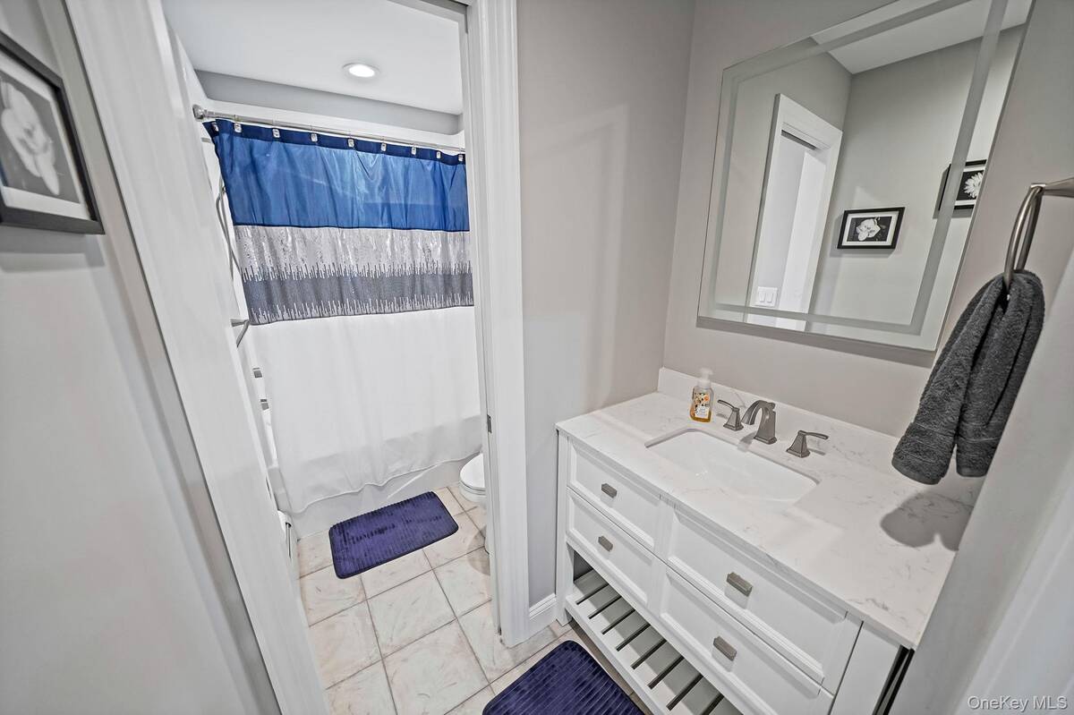 #26 photo, 19 Honeysuckle Lane, Саффолк ‖ Kings Park , NY 11754