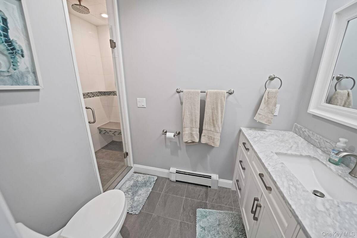 #34 photo, 19 Honeysuckle Lane, Саффолк ‖ Kings Park , NY 11754