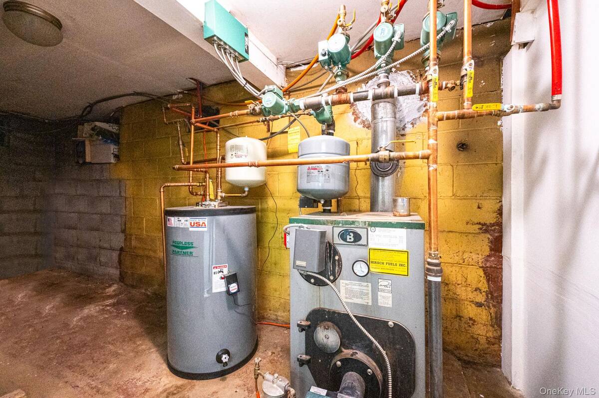 #43 photo, 106 Springdale Drive, Ronkonkoma , NY 11779