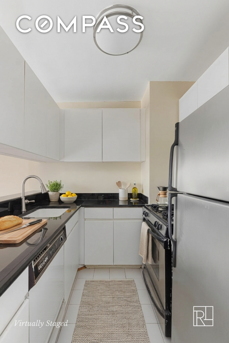 #9 photo, New York City, מנהטן Lenox Hill , NY 10065