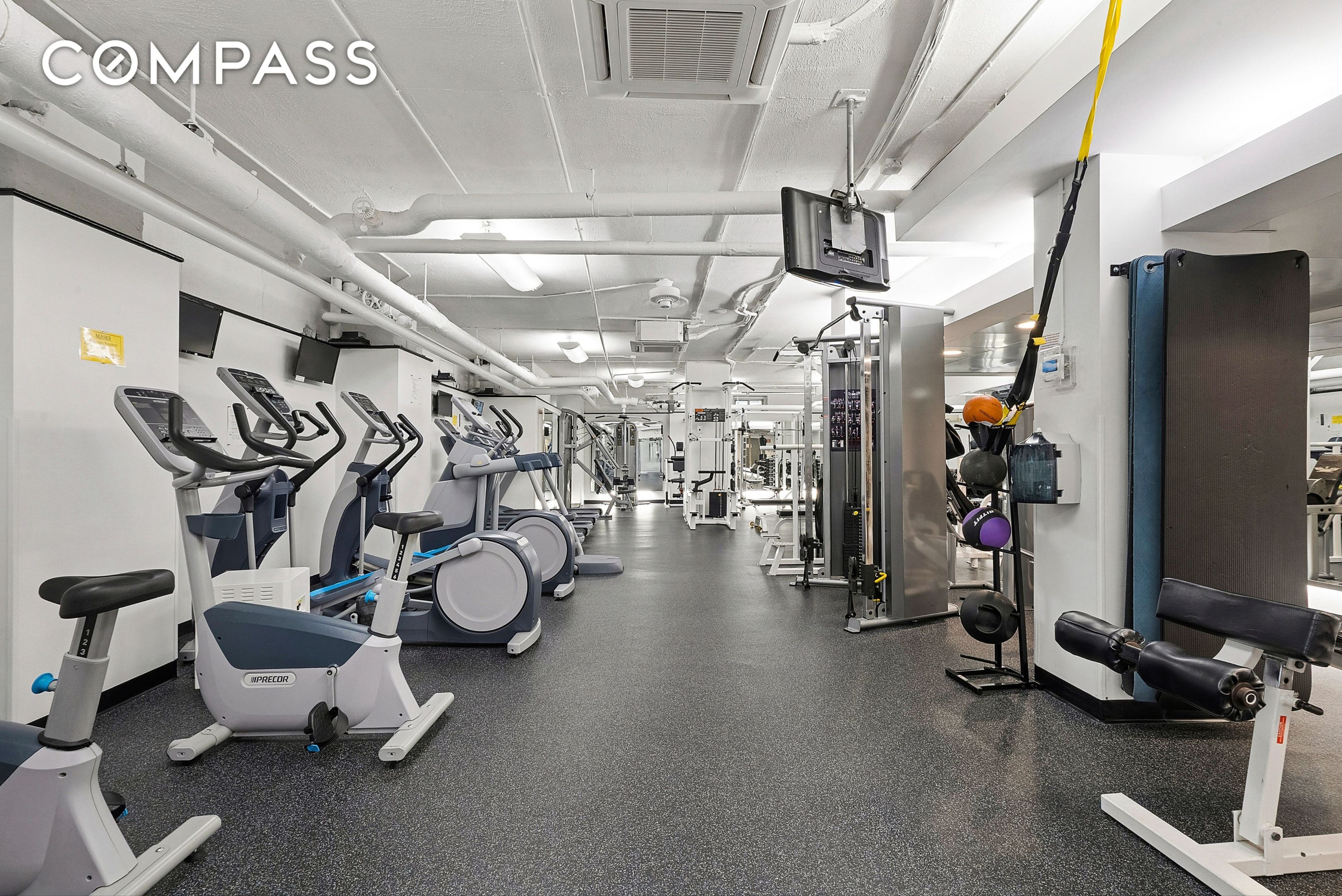 #10 photo, 400 Central Park W, Upper West Side , NY 10025