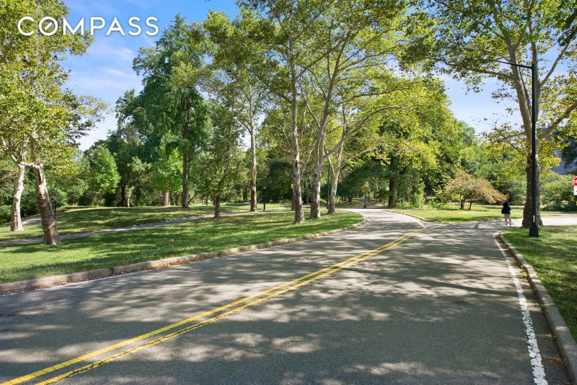 #21 photo, 360 Central Park W, Upper West Side , NY 10025