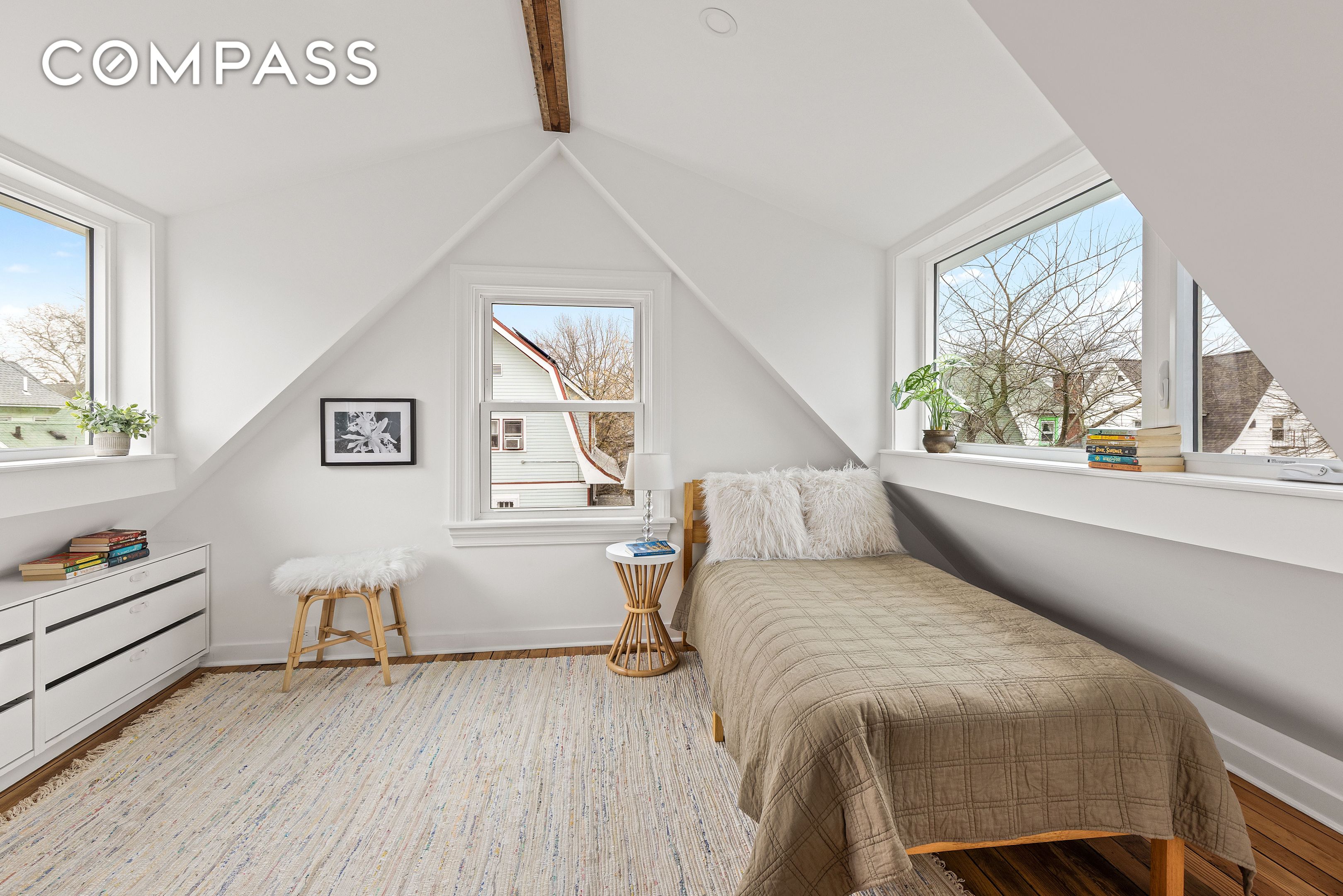 #17 photo, 467 Rugby Road, Ditmas Park , NY 11226