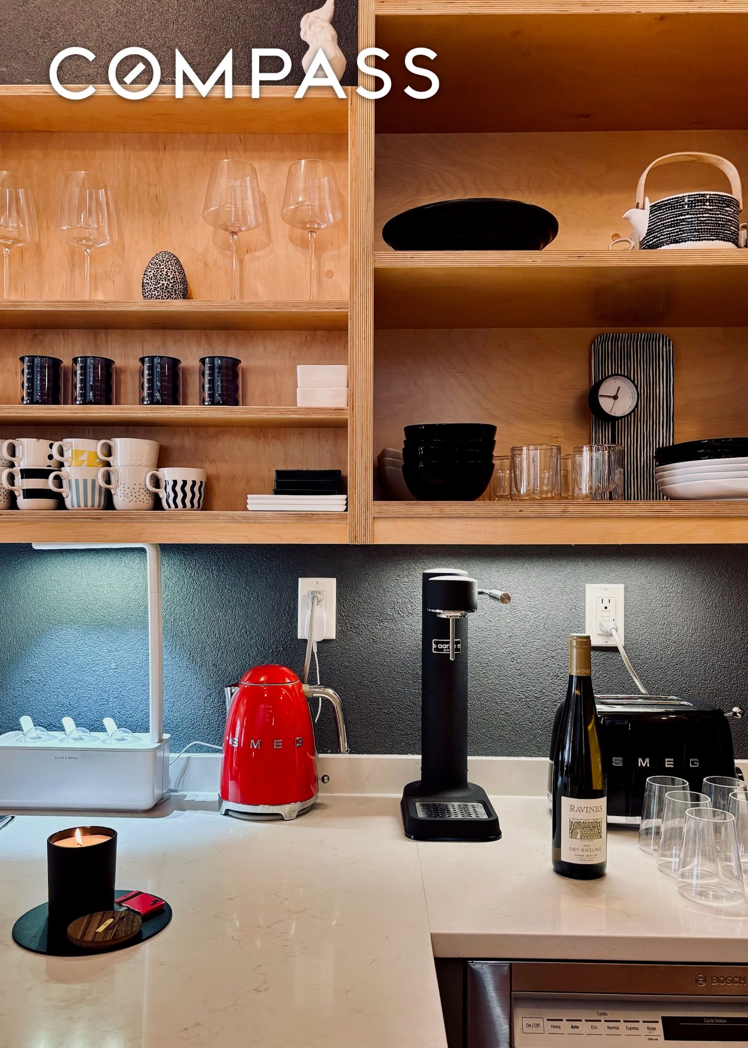 #12 photo, 37 Bridge Street, Dumbo , NY 11201