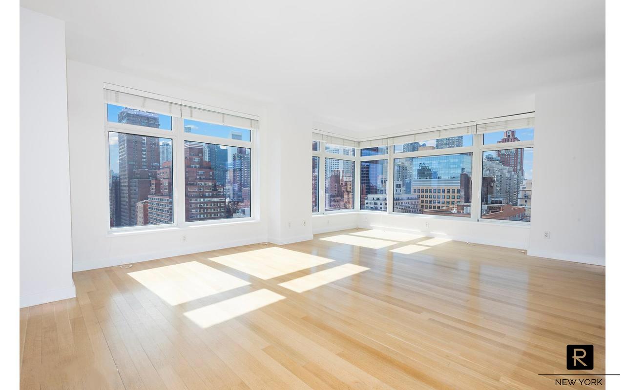 #1 photo, New York City, מנהטן Upper East Side , NY 10065