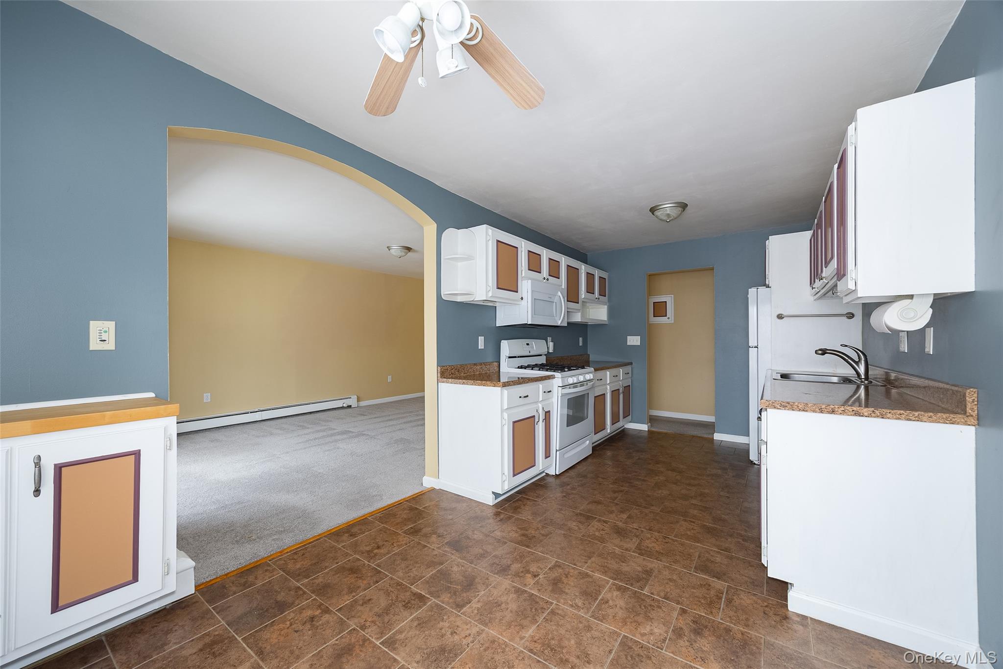 #7 photo, 3 Hook Road, Poughkeepsie , NY 12601