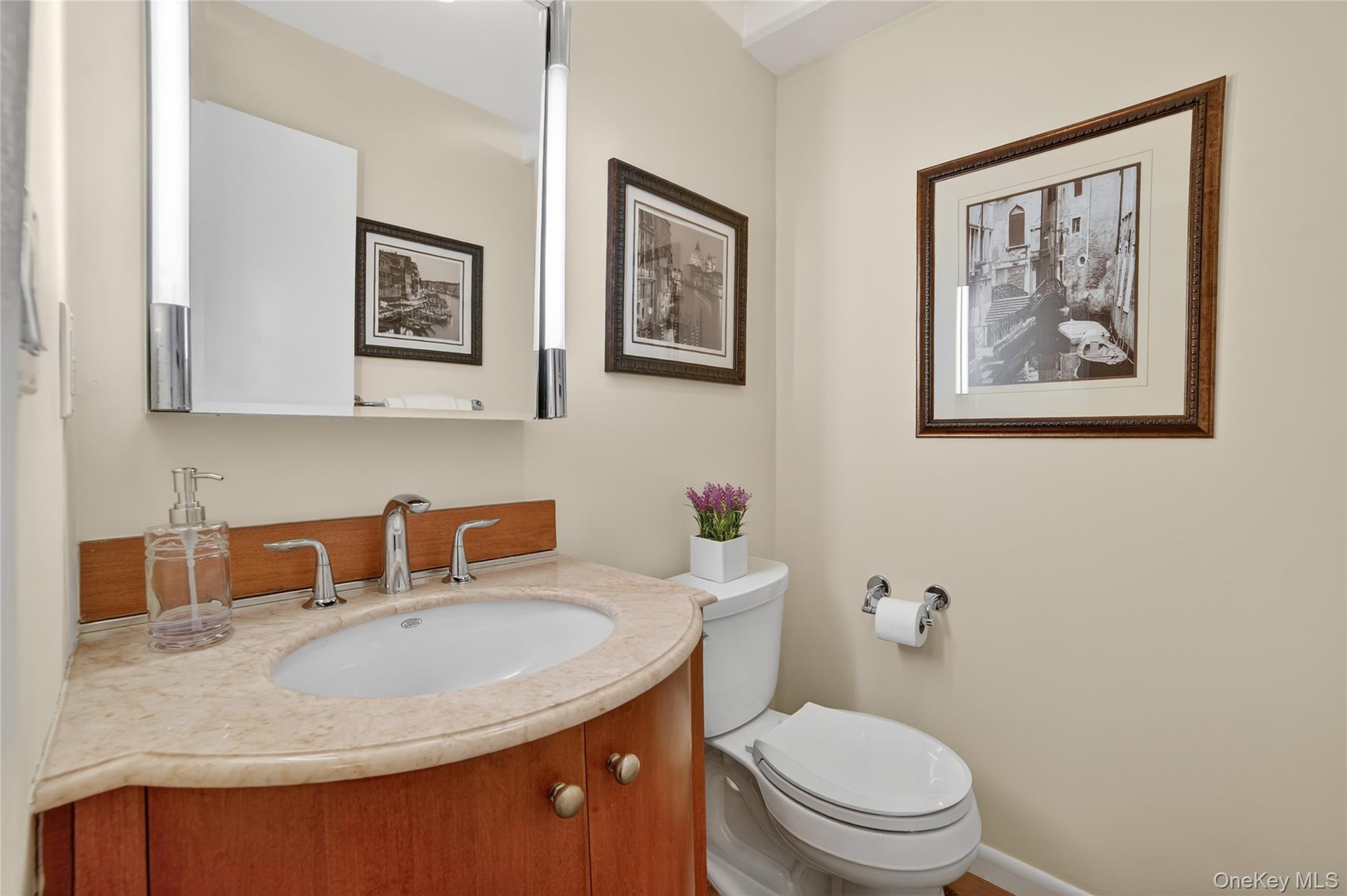 #7 photo, 55 N Broadway, White Plains , NY 10601