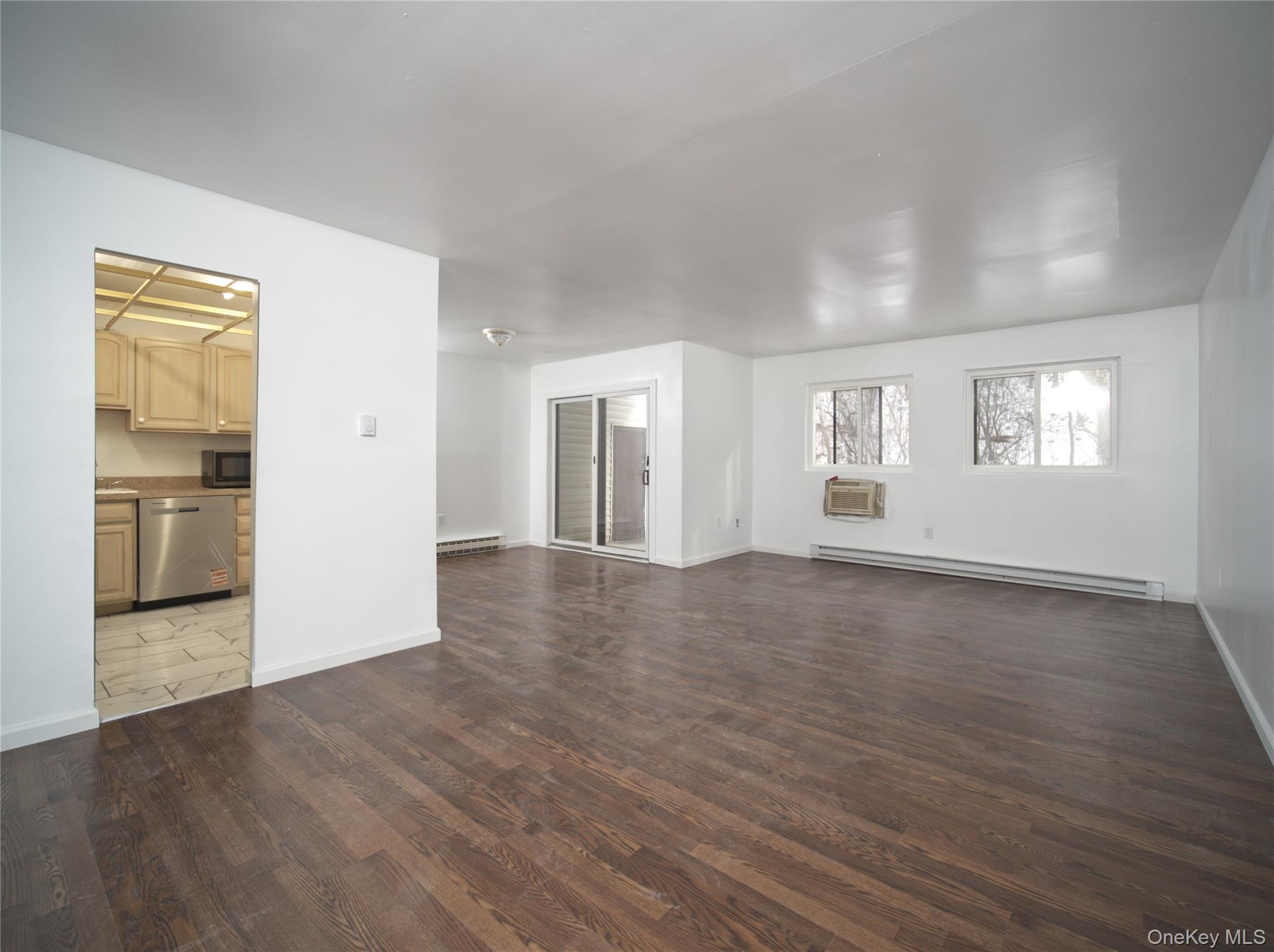 #3 photo, 29 Scarborough Lane, Wappingers Falls , NY 12590